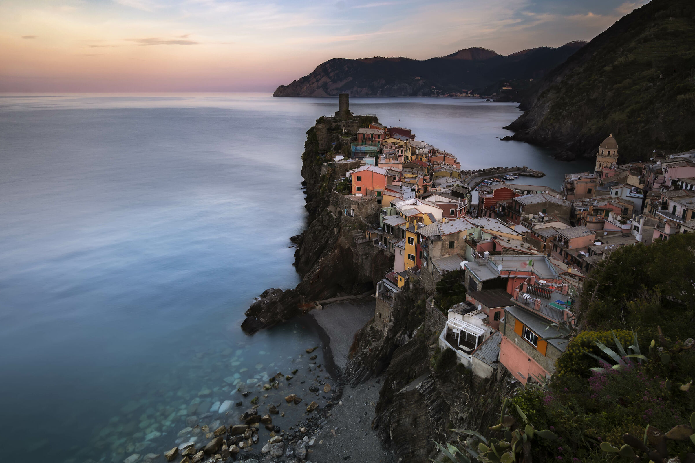 Sunrise in Vernazza
