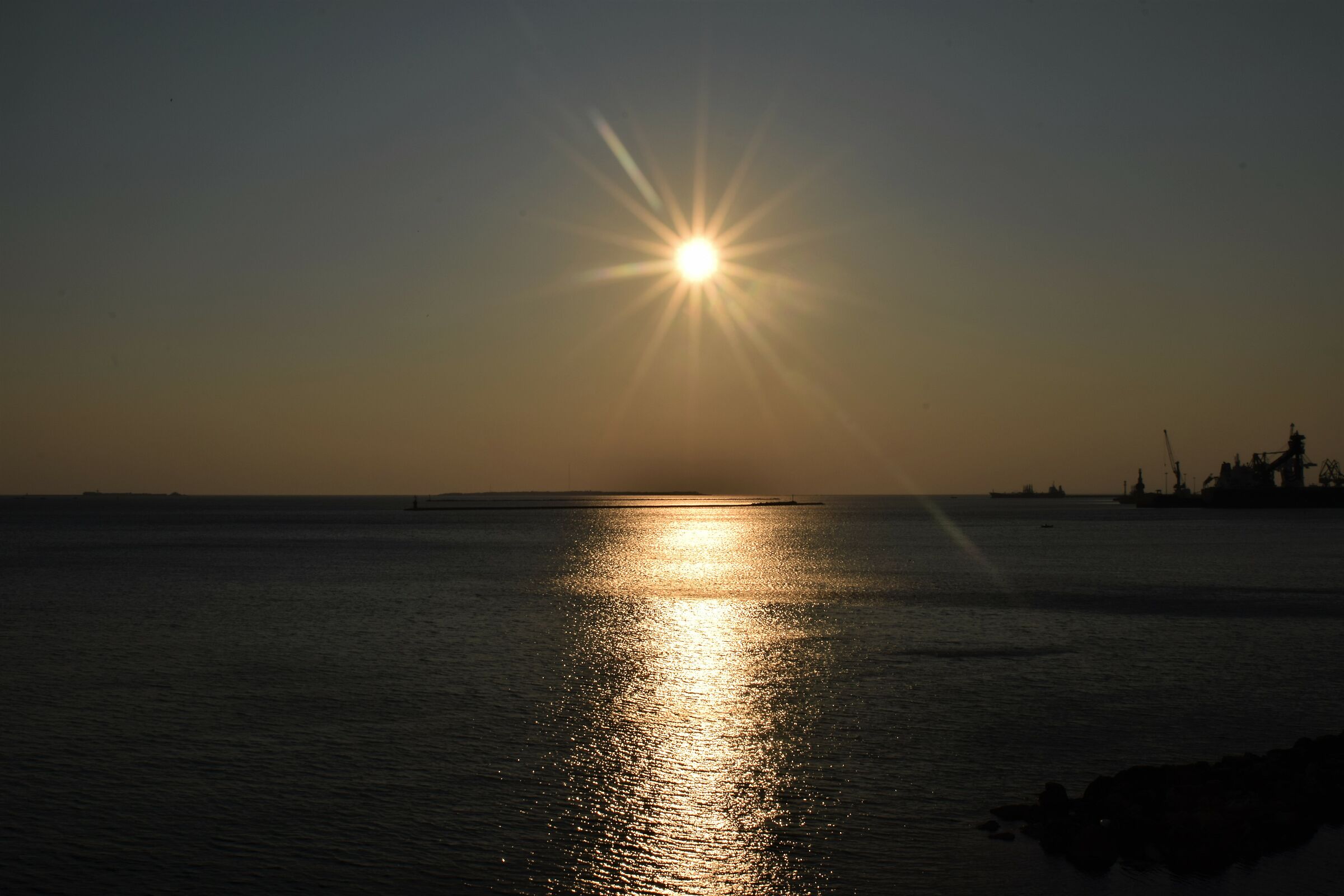 Tramonto Lungomare Taranto