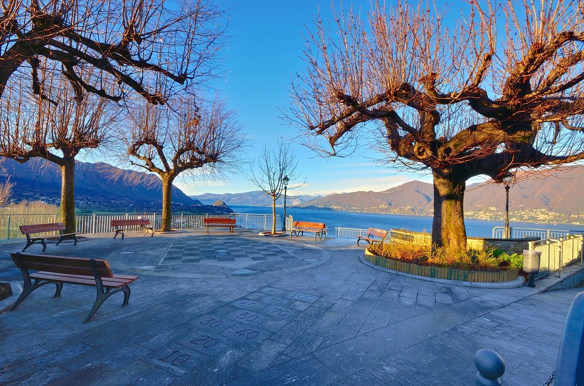 Piazzetta Belvedere Brezzo di Bedero - Lago Maggiore
