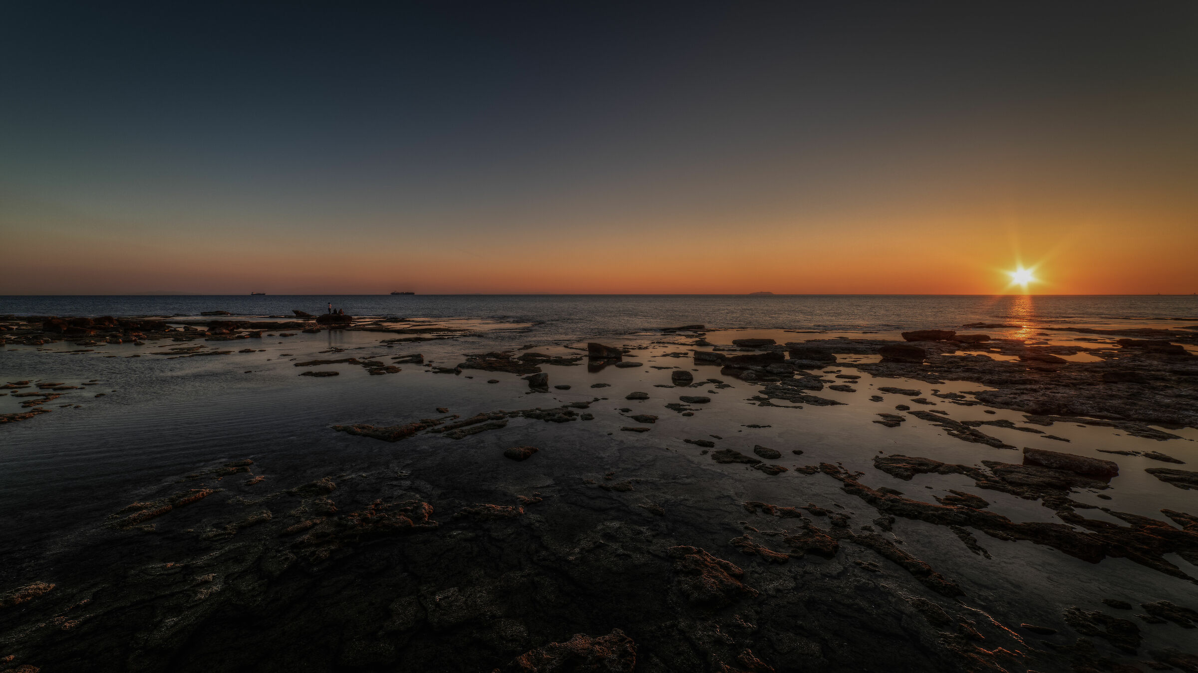 dalla roccia al mare