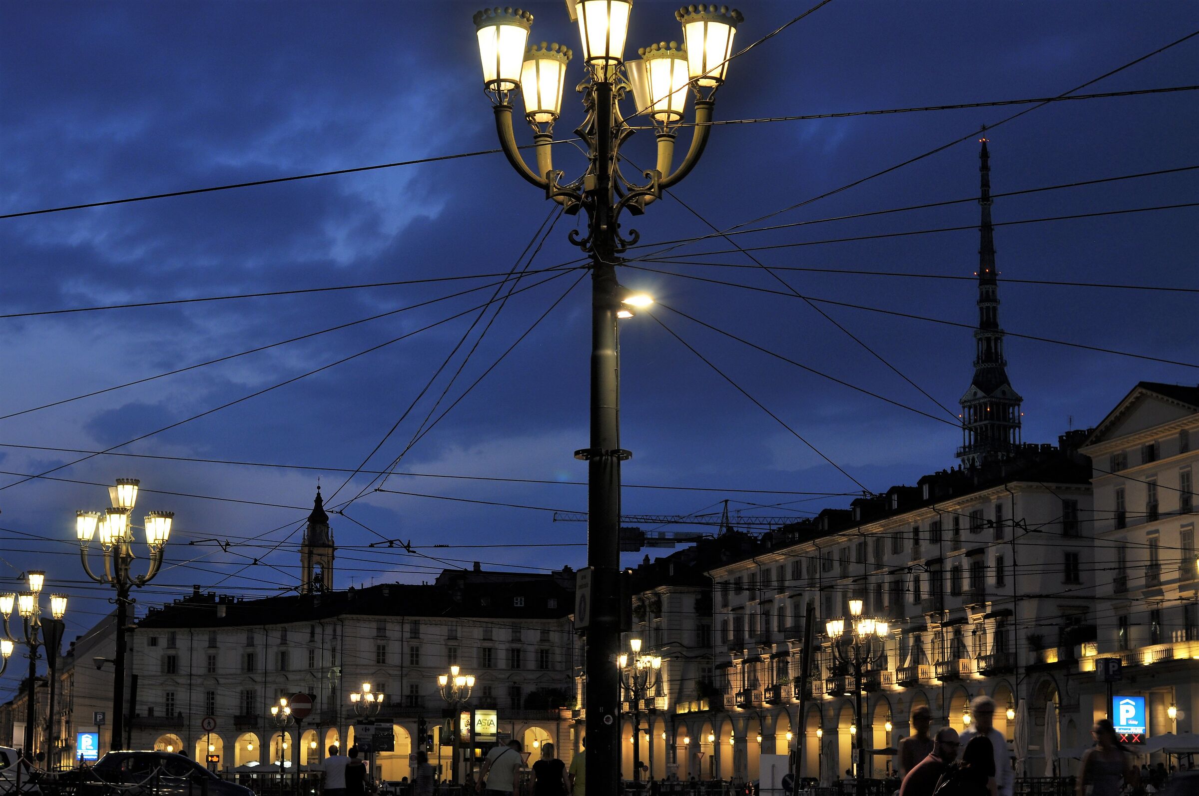 Turin by night Piazza Vittorio 2
