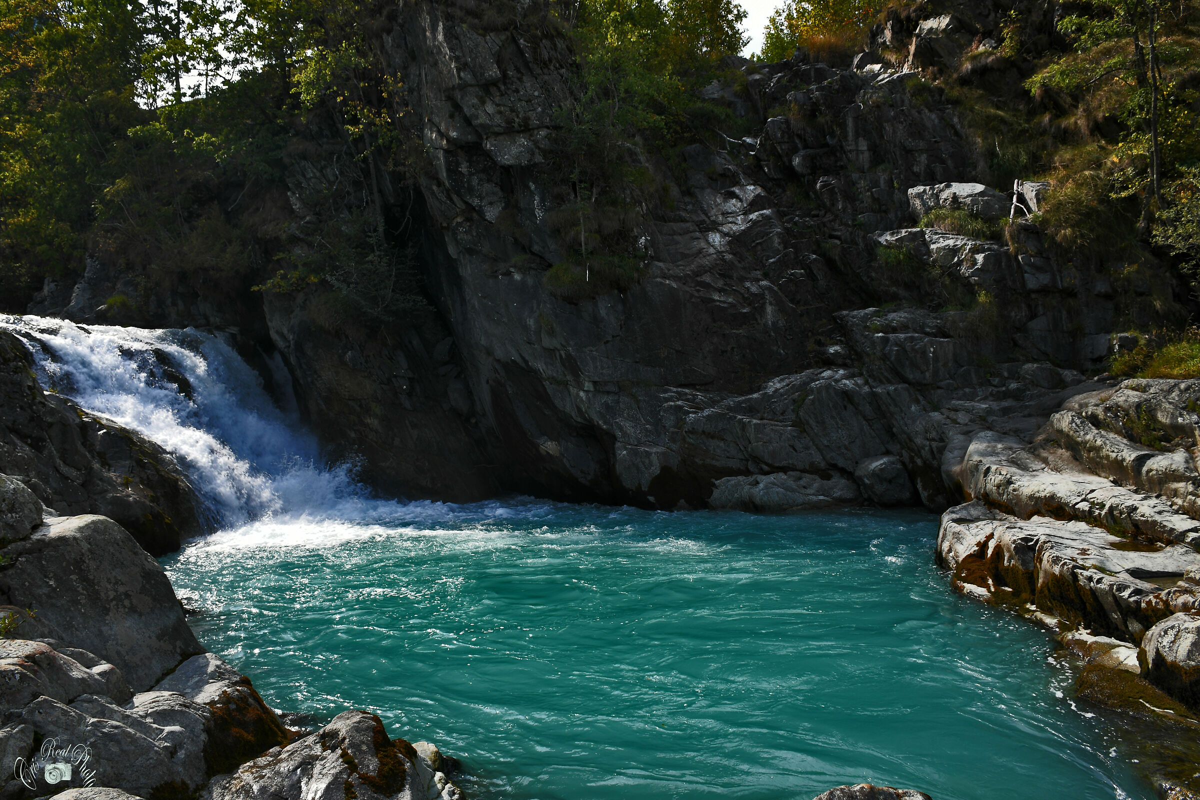 scorci montani nikon d7500  f9 1/125 sec 18-140