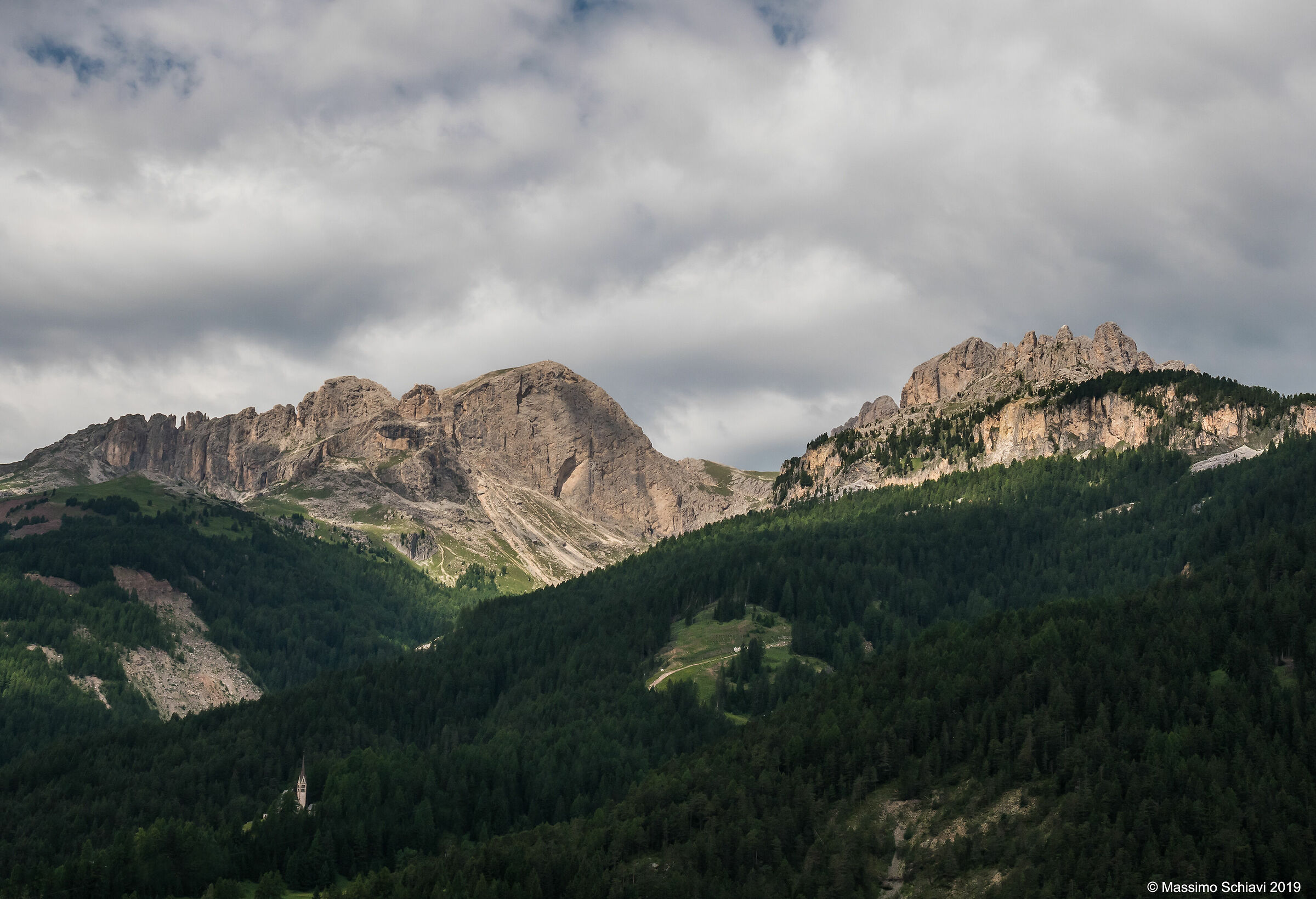 Tra luci ed ombre: Catinaccio, cime occidentali.