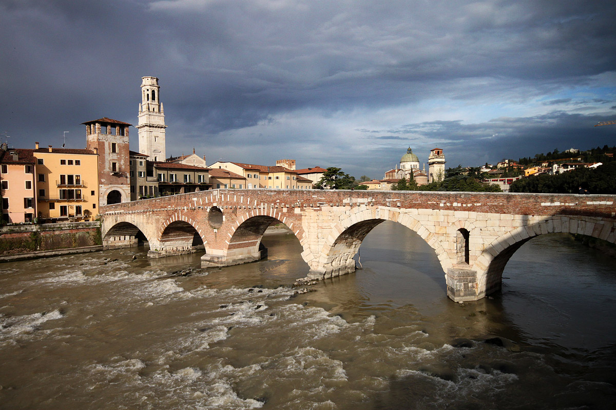 Verona, Ponte Pietra