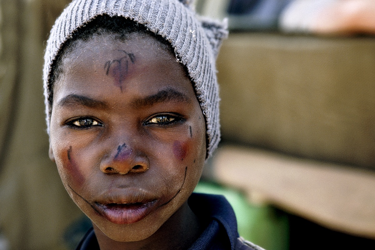 Niger-Bambino di etnia Housa