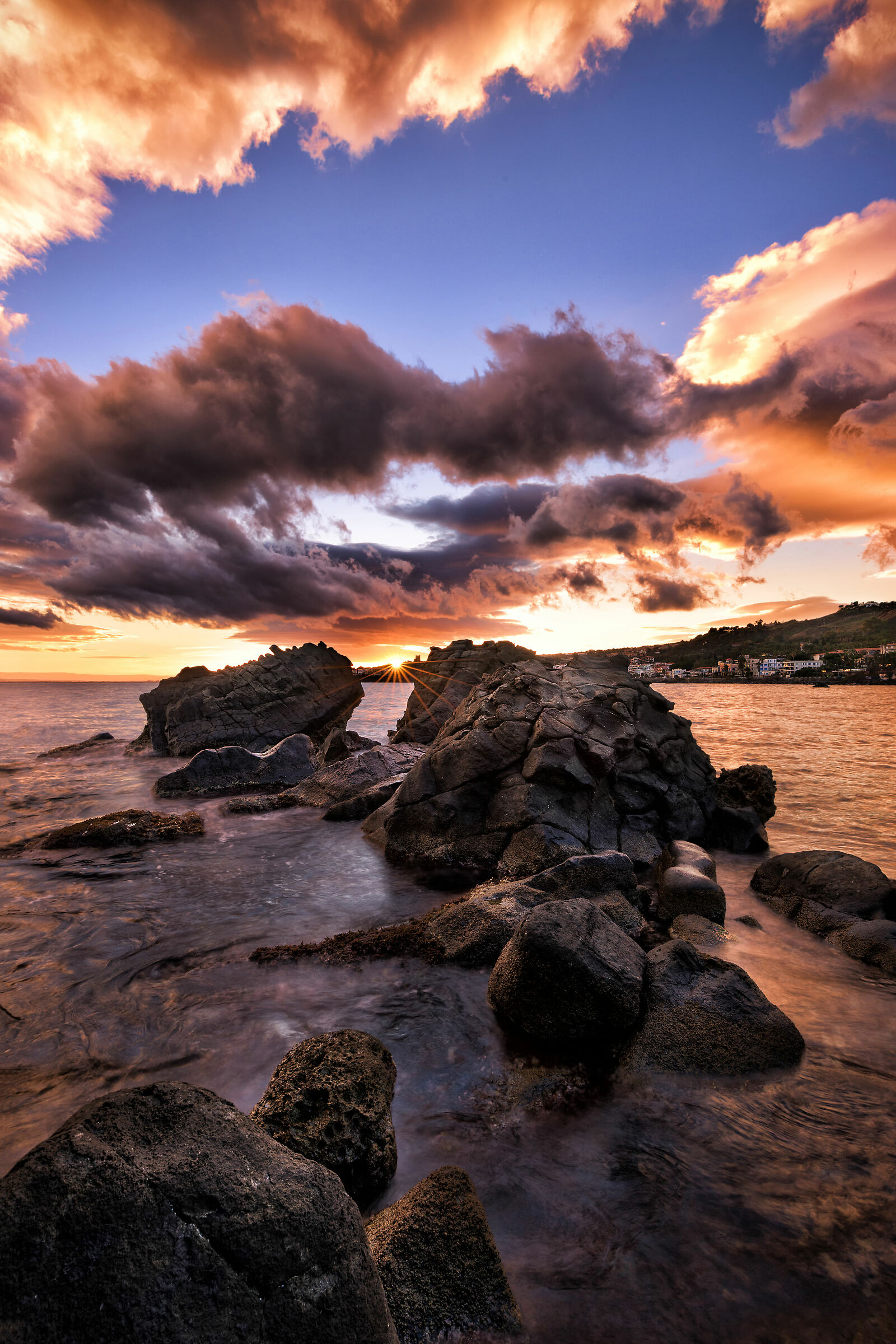 Sunset Acitrezza...