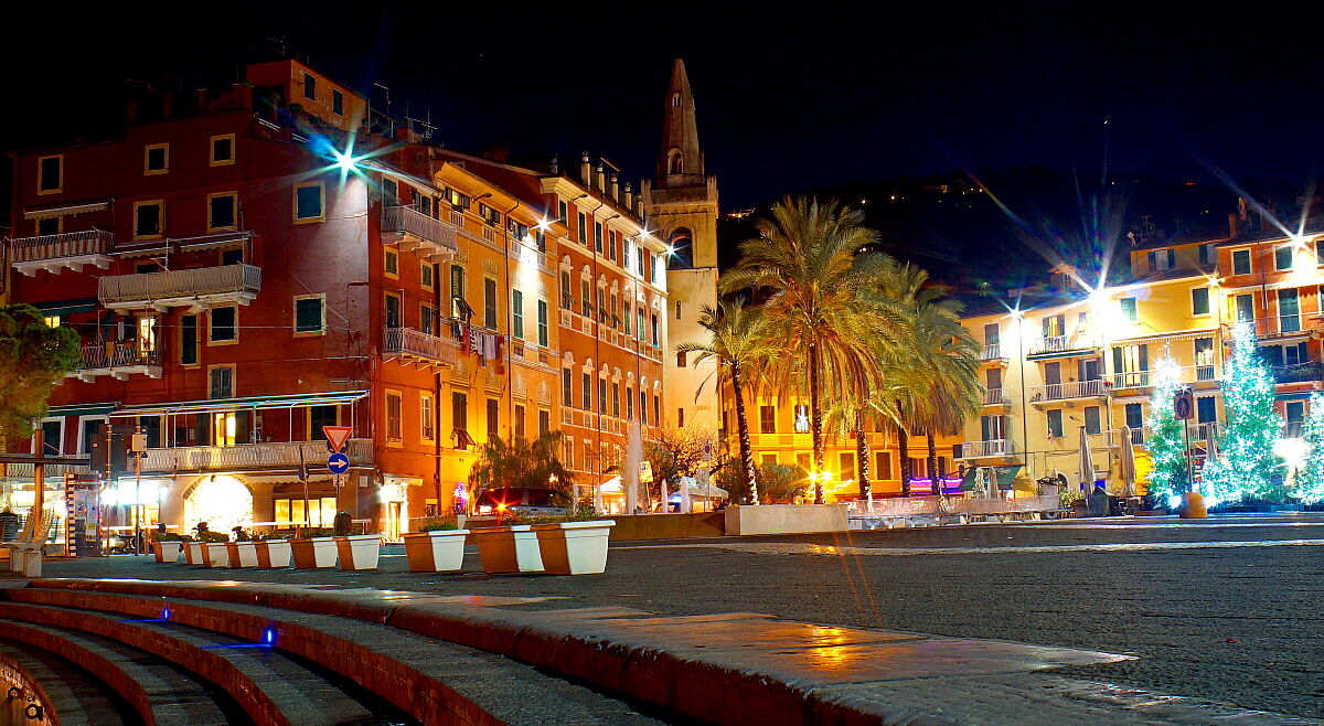 Evening in Garibaldi Square