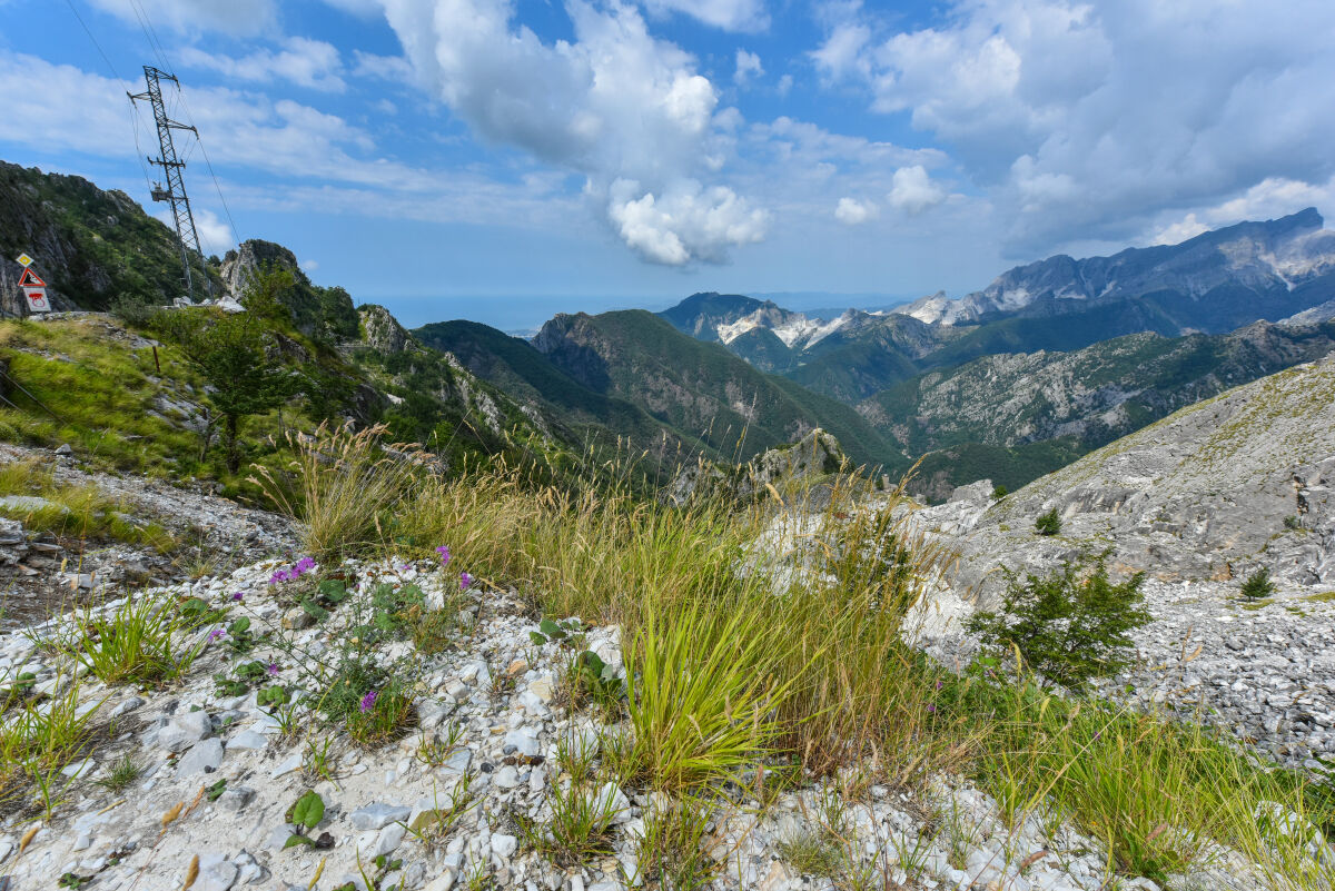 Apuane dal passo del vestito