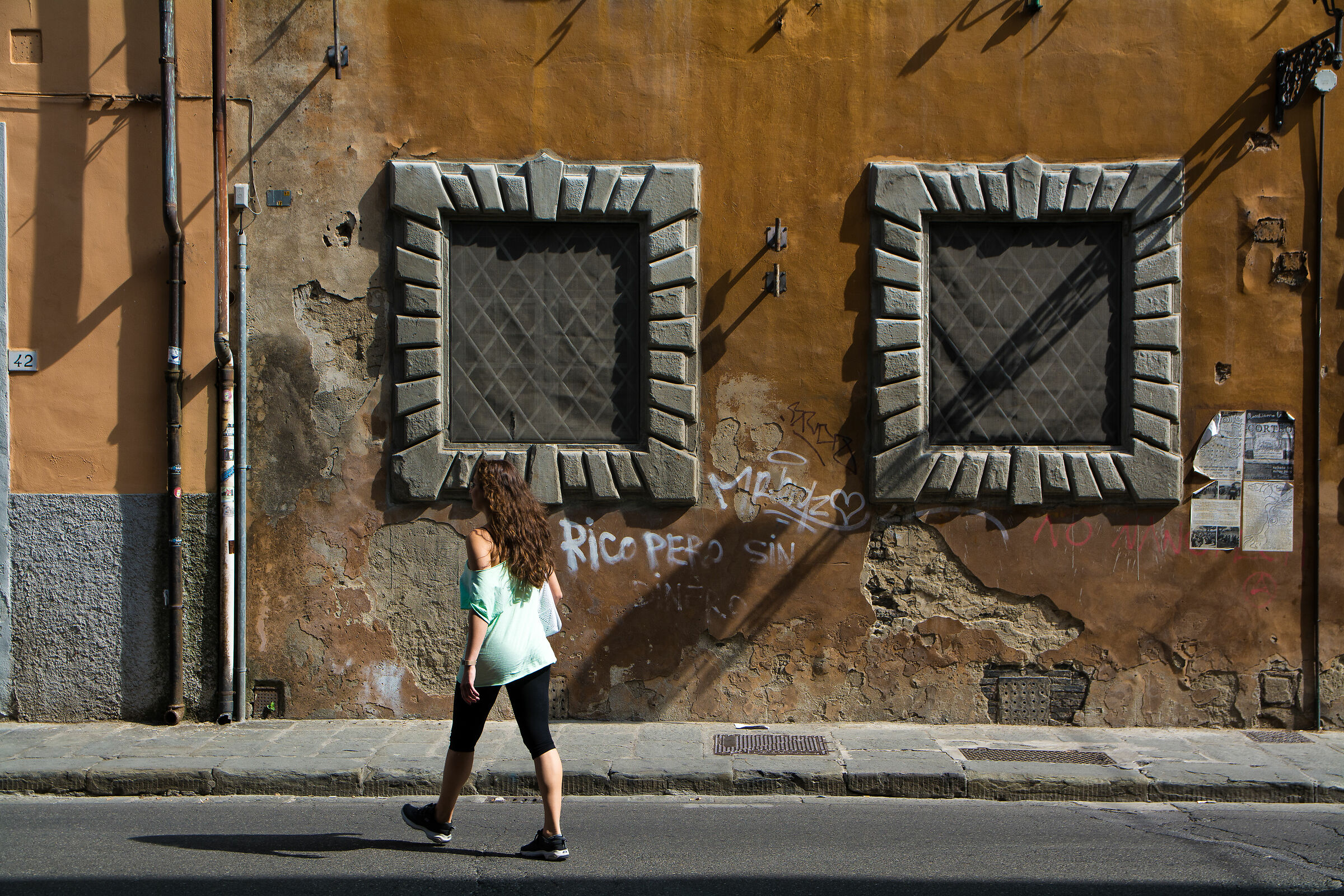 Rico, however, is dinero