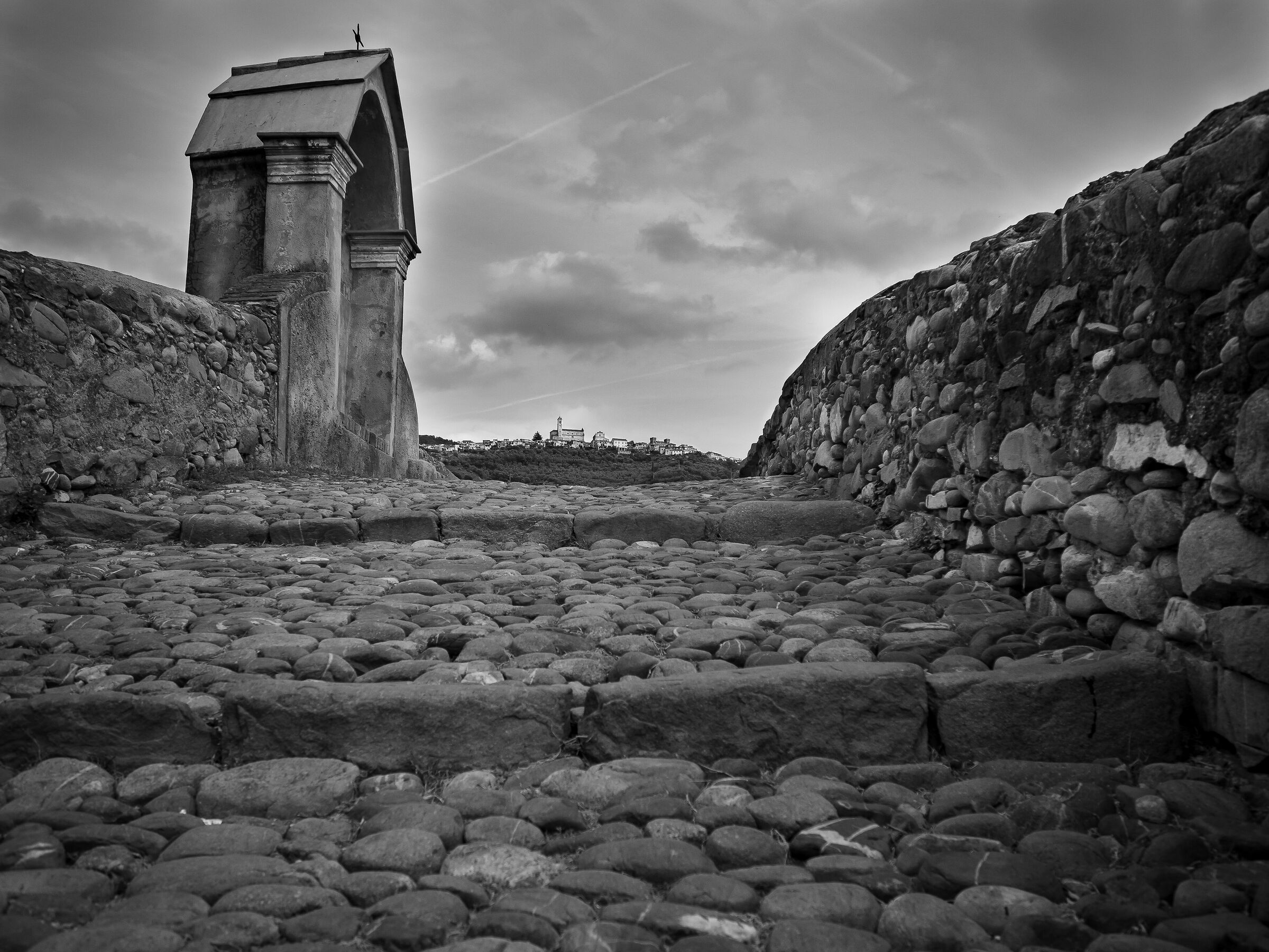 Sulla strada per Castellaro.