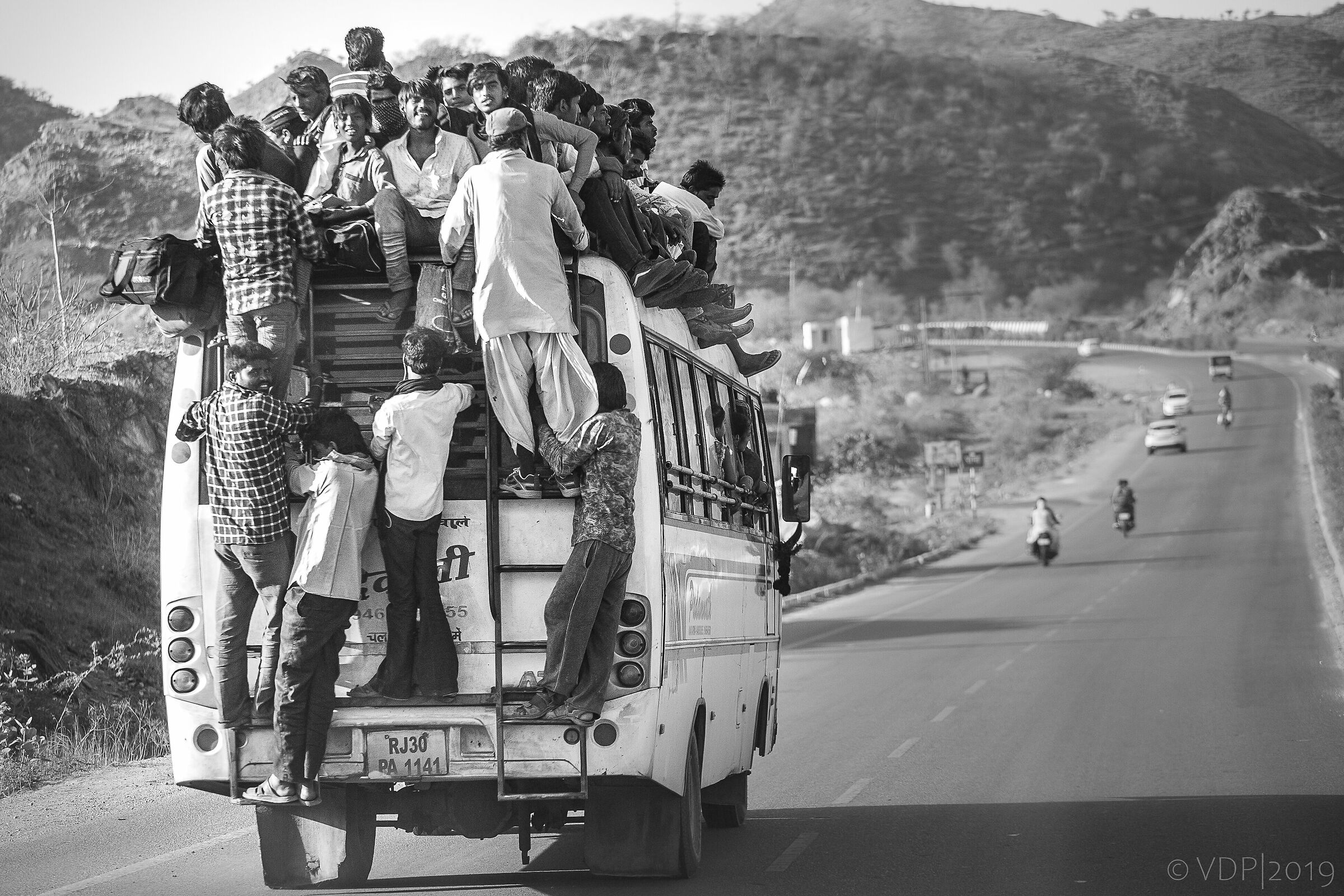 Nessuno viaggia da solo