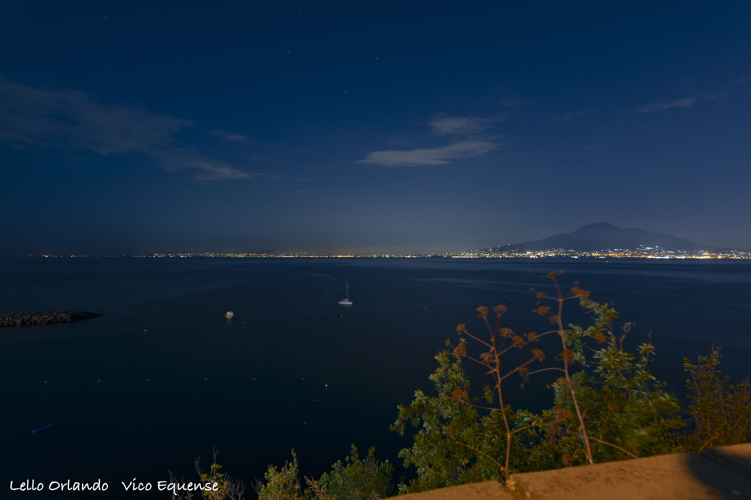 Vesuvio di Notte