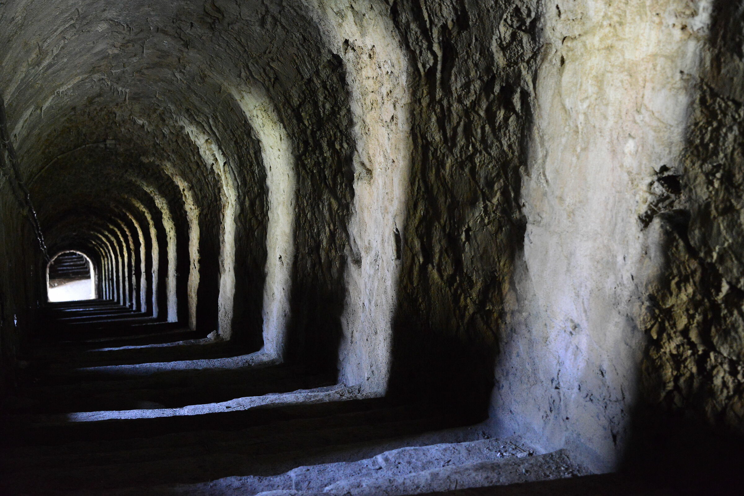 Fenestrelle Scale Infinite