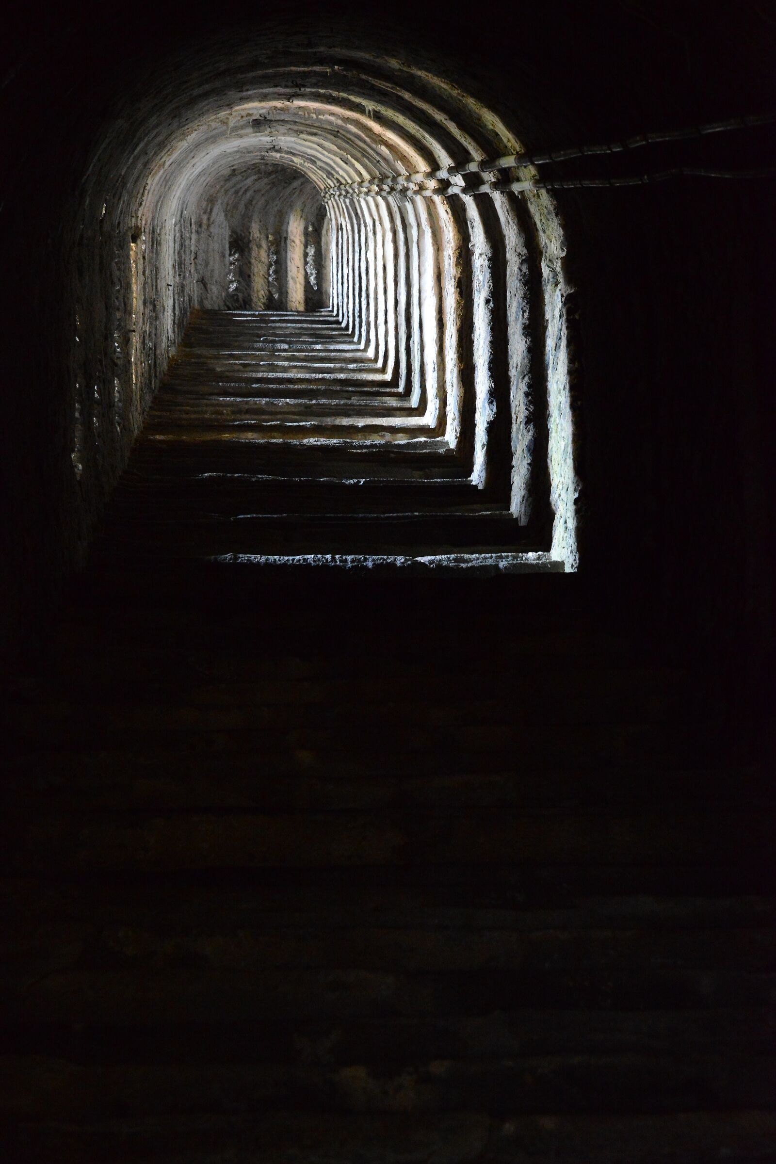 Fenestrelle Scale Infinite