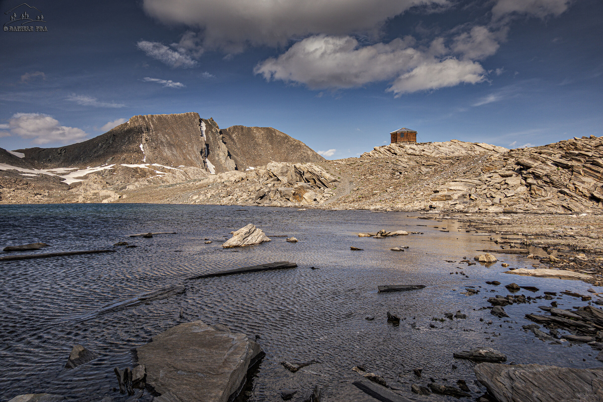 Bivacco Franco Boerio at Mongioia