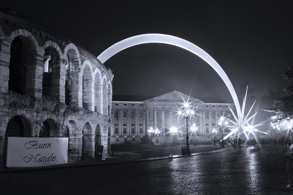 Stella di natale (piazza Bra Verona)