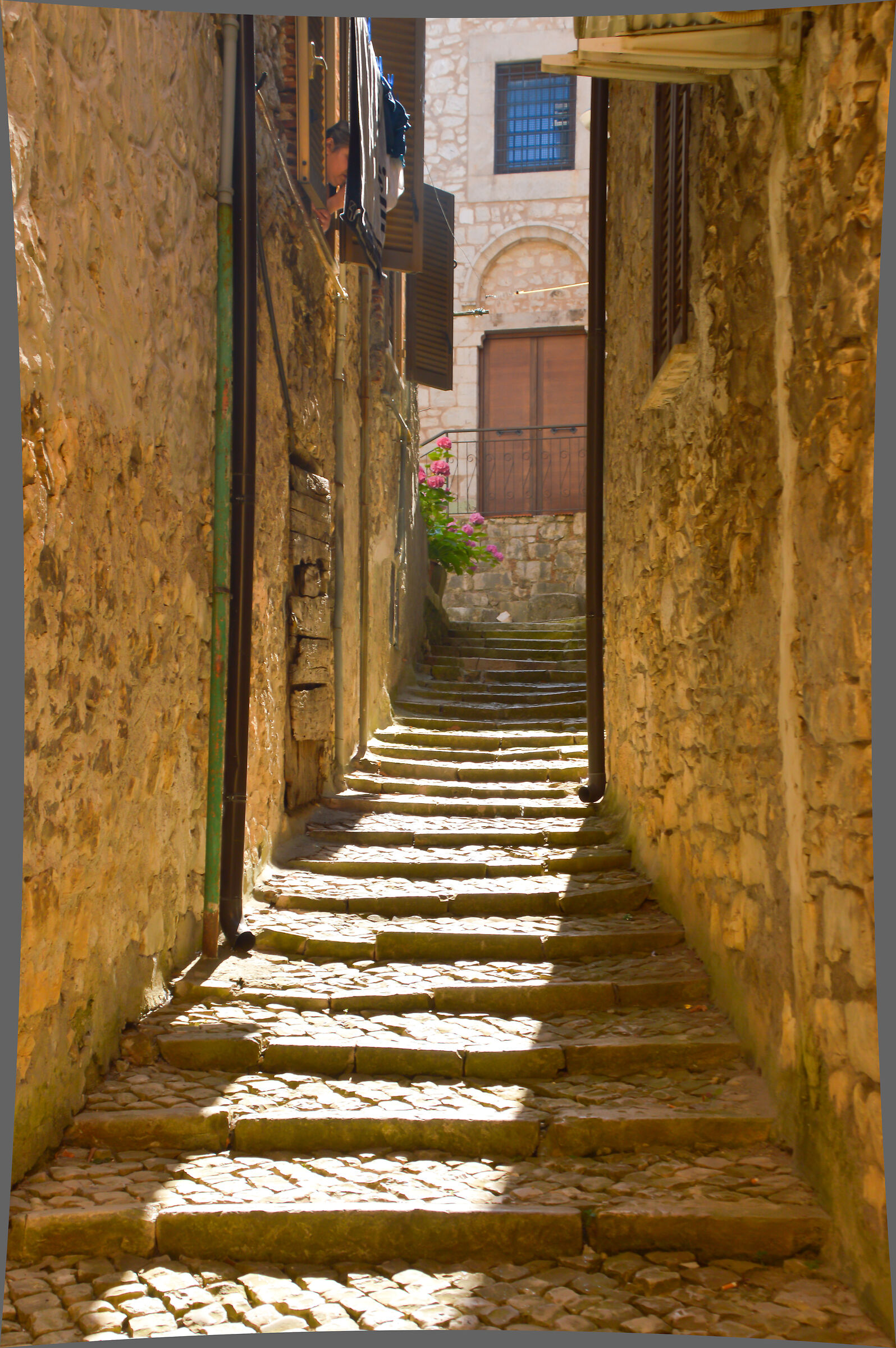 La luce dei vicoli di Maenza