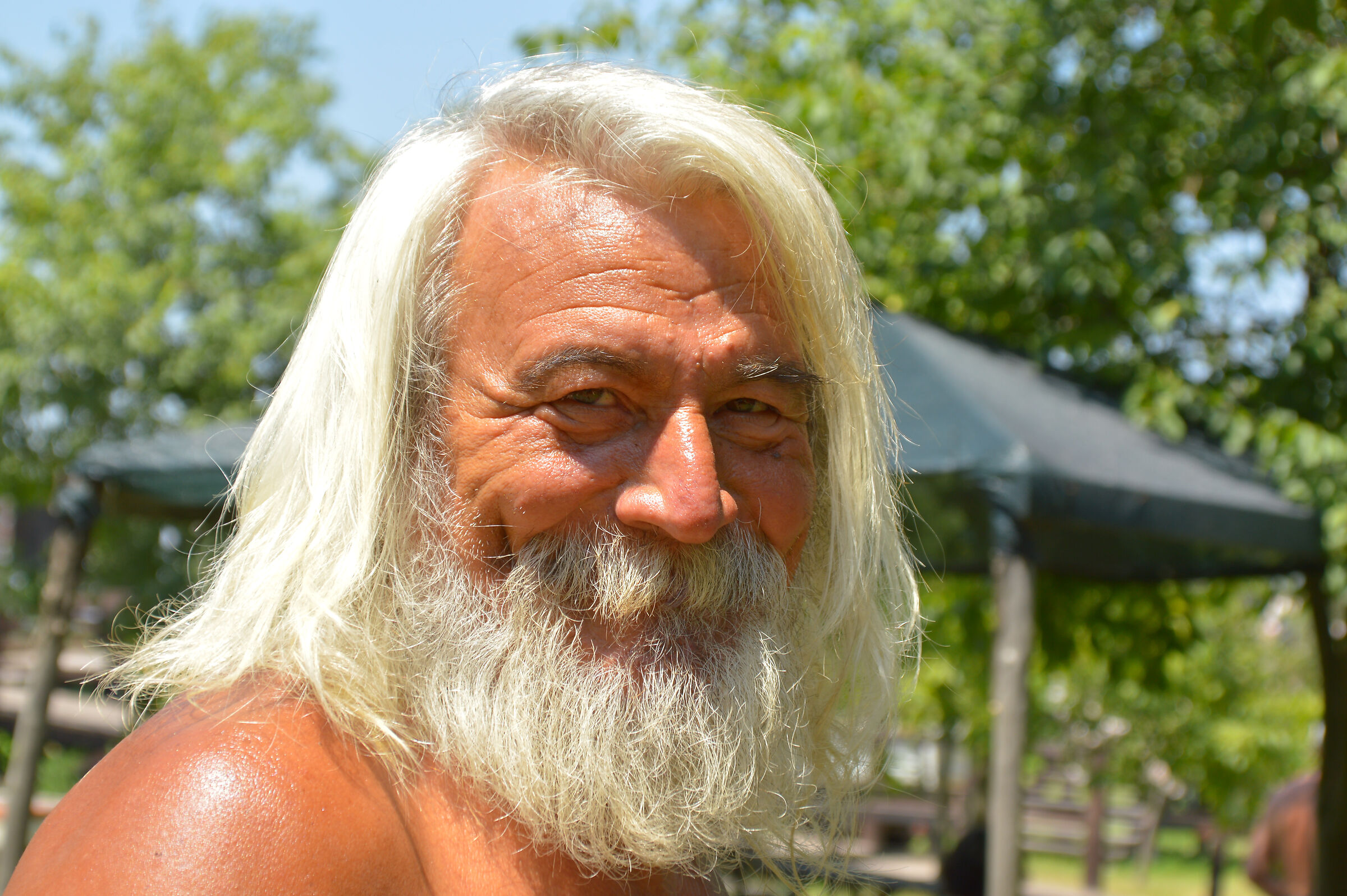 Babbo natale ogni tanto va anche al mare