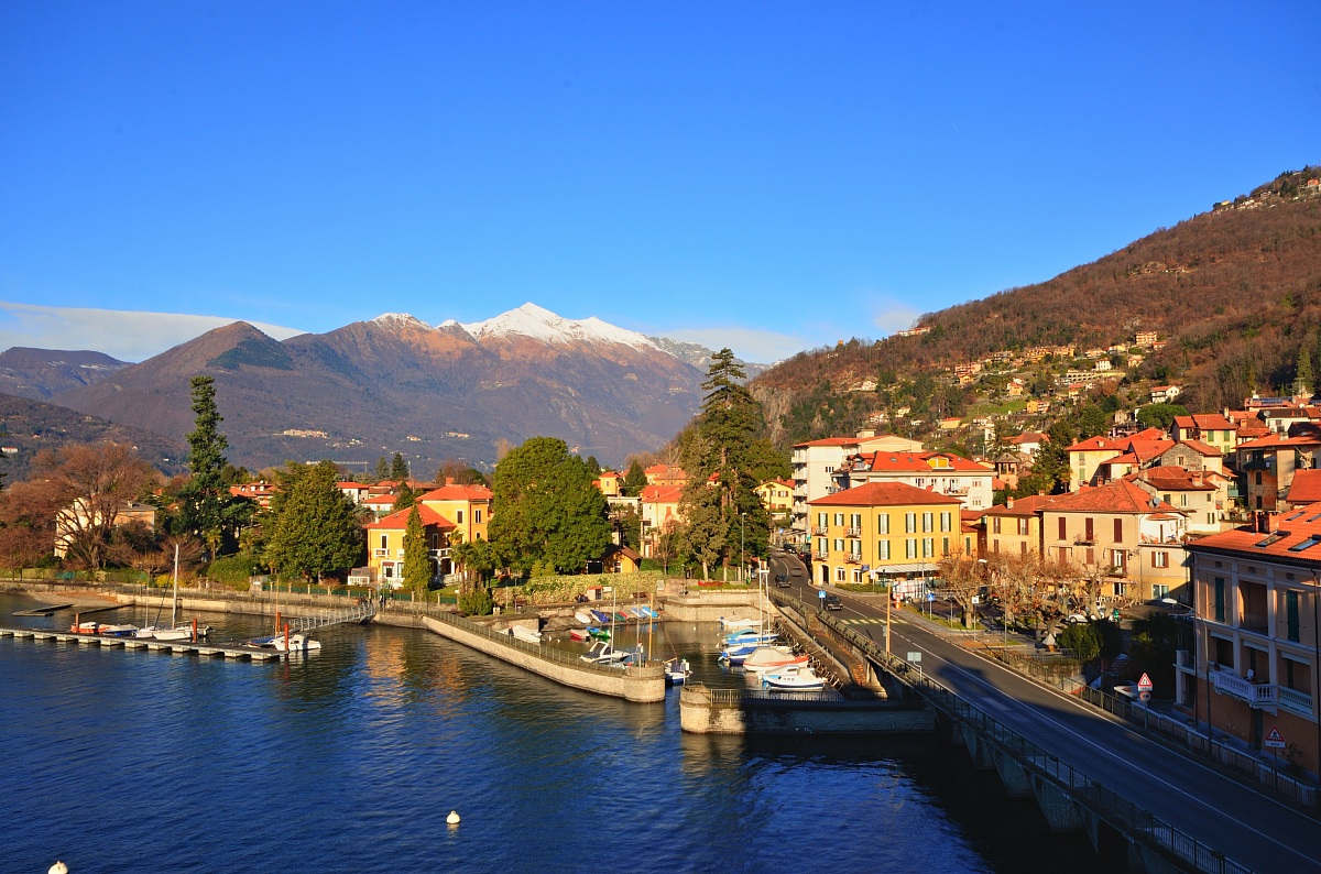 Panorama del porto di Maccagno (Va)
