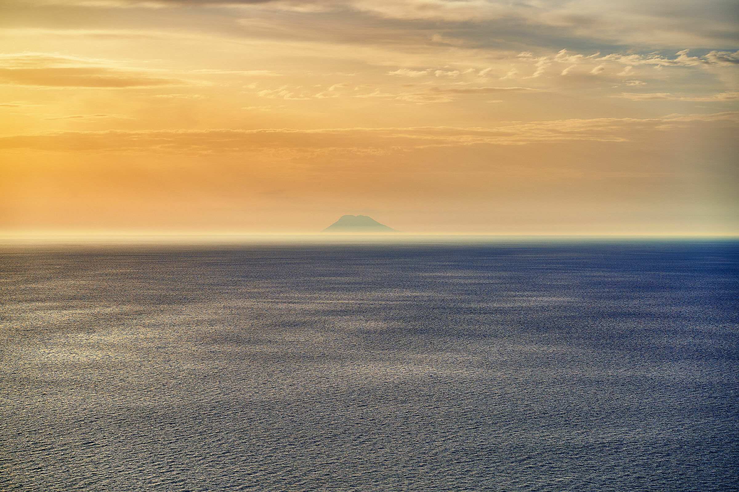 Lo Stromboli dalla finestra di casa