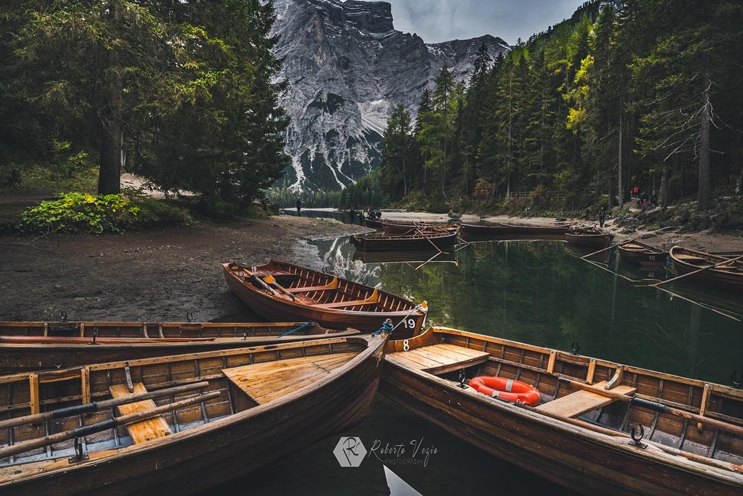 Lost in Braies' Lake
