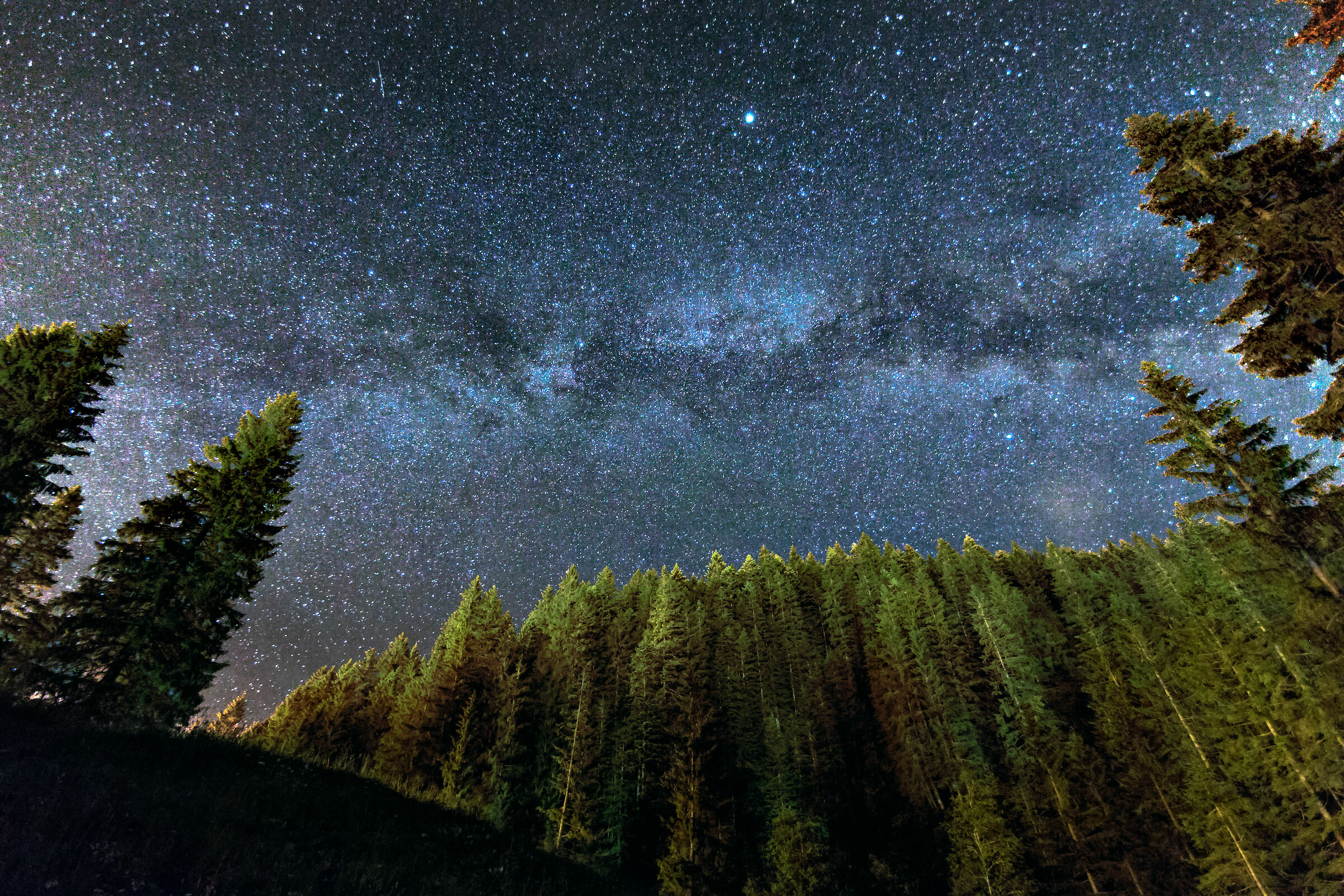 verde e profondo blu