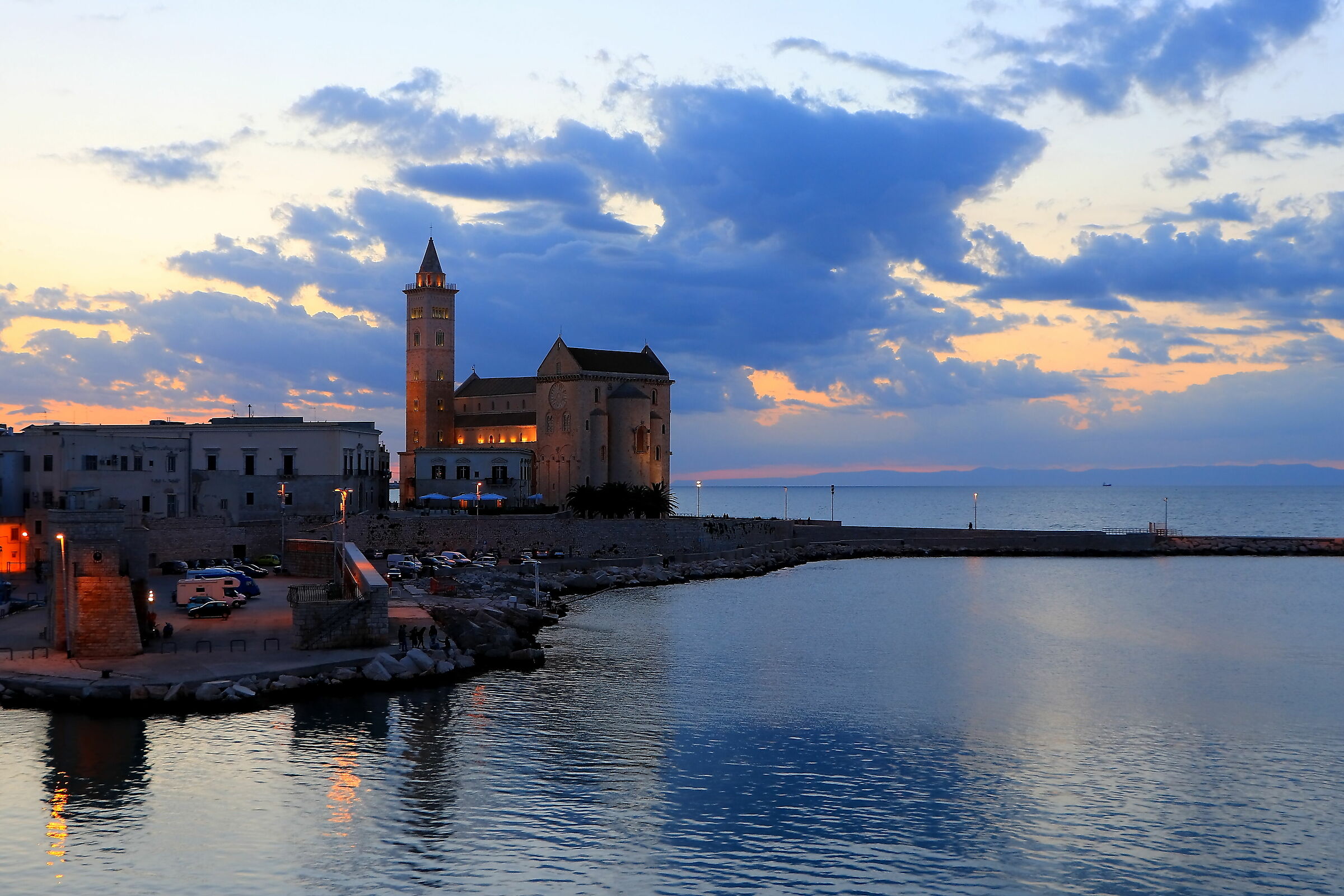 La Cattedrale al tramonto