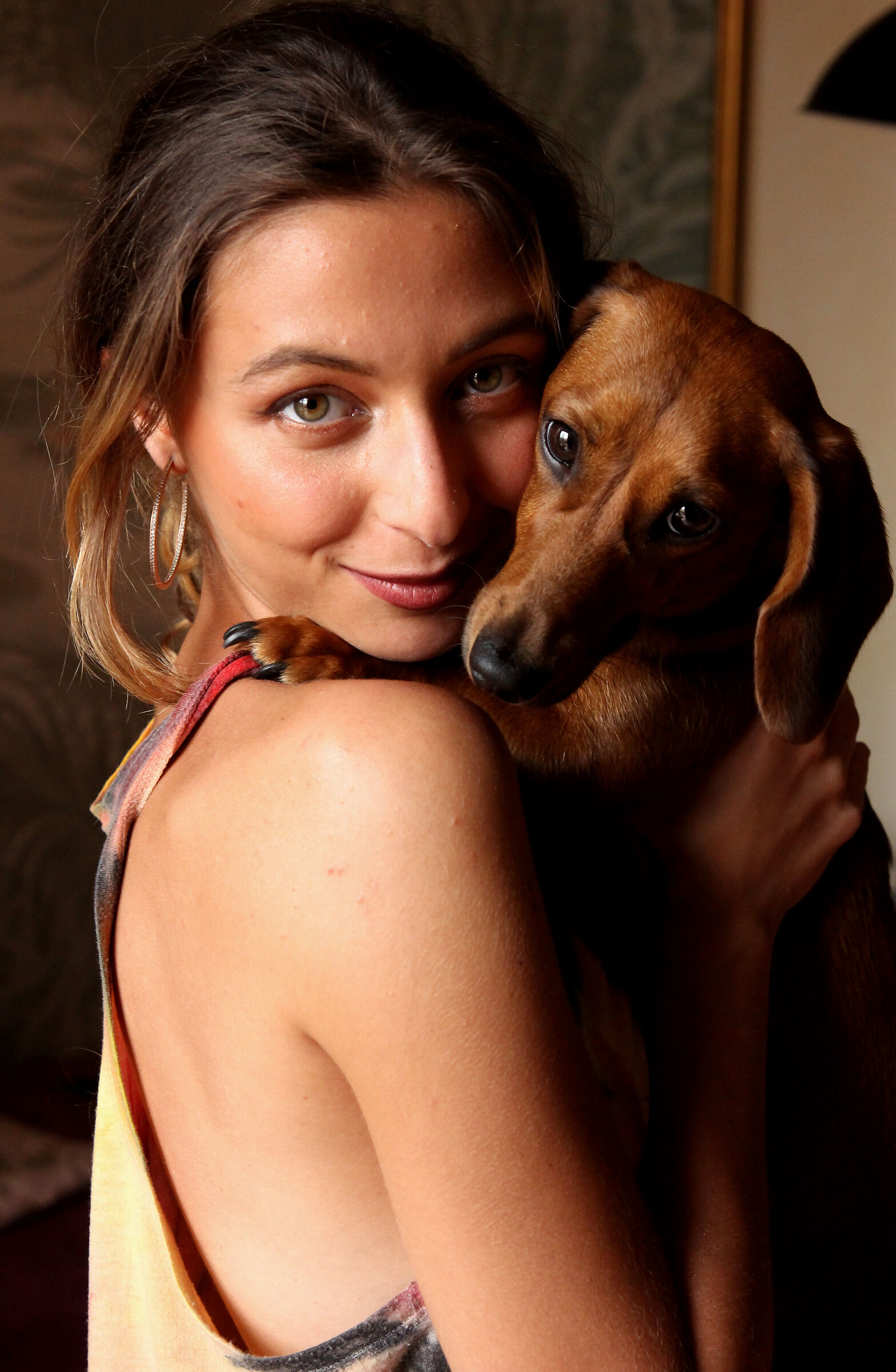 La ragazza con il bassotto 2.