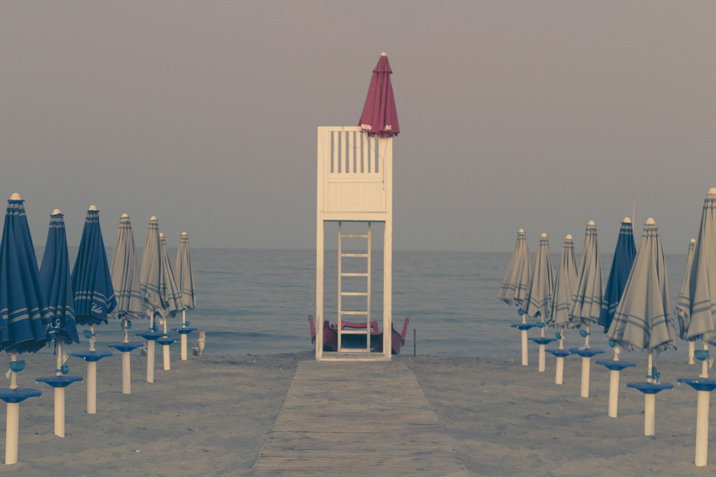 Poetto the lido. inspired by Luigi Ghirri