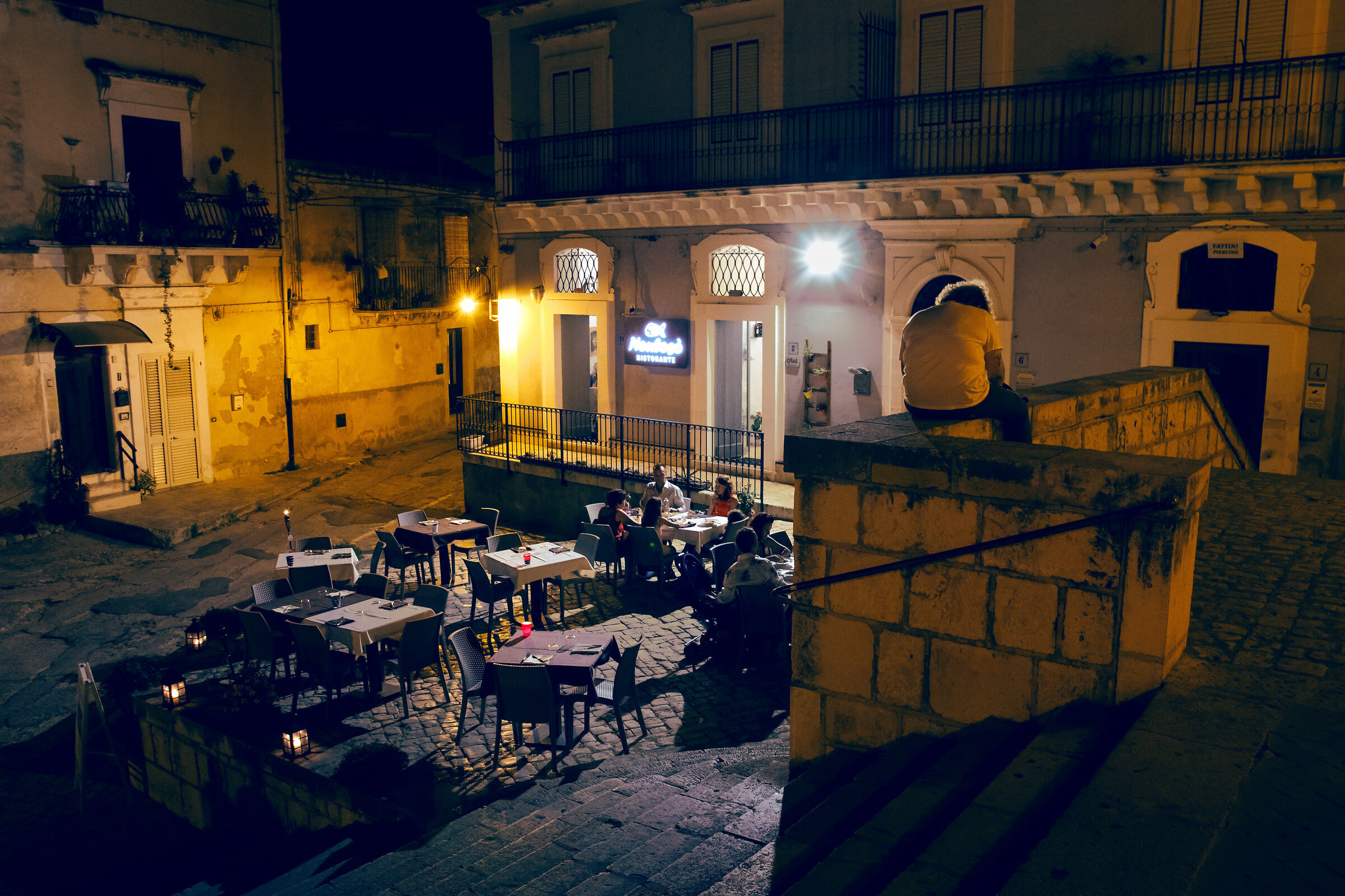 alone with everybody