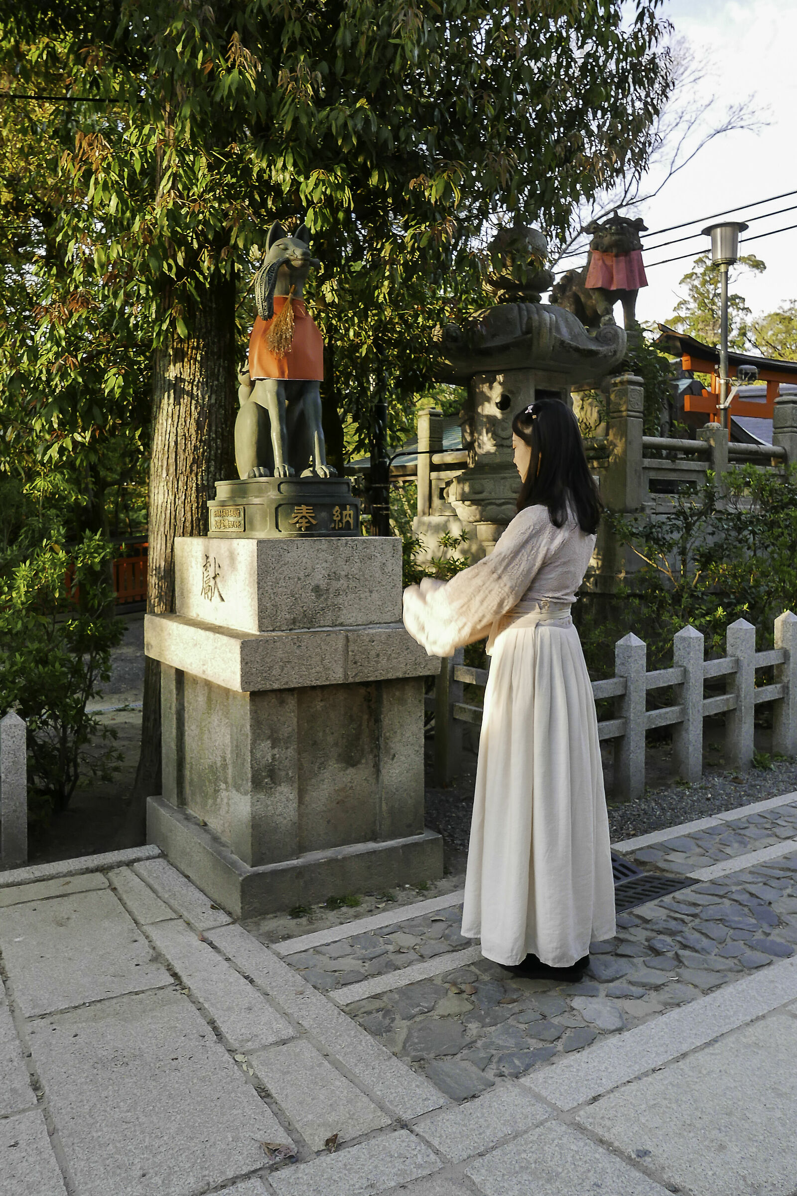 Prayer to Fushimi Inari-taisha