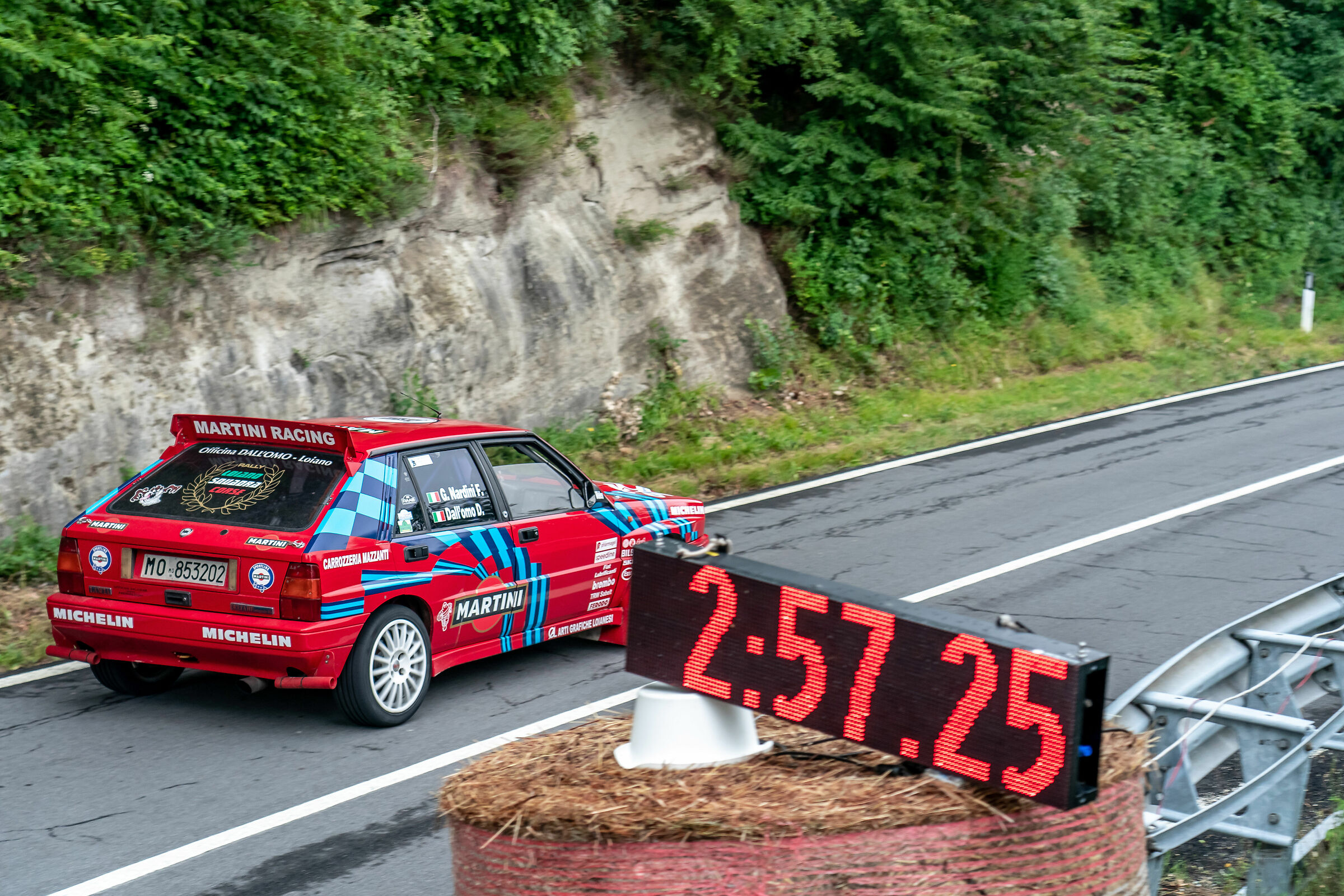 Launch Delta Integral 16v