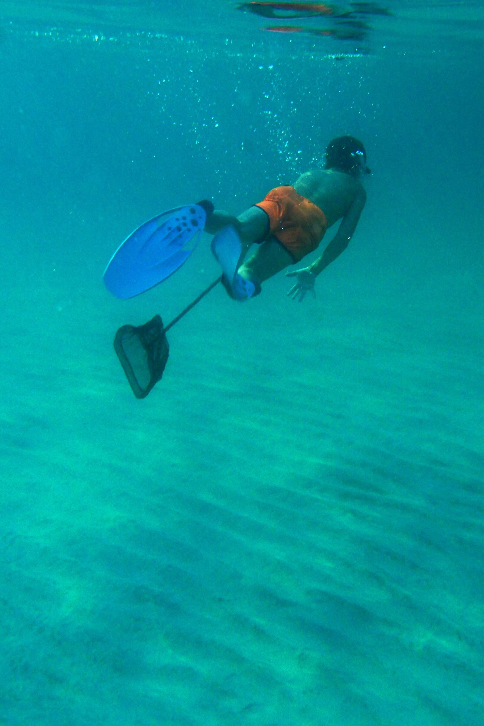 Ragazzino con retino