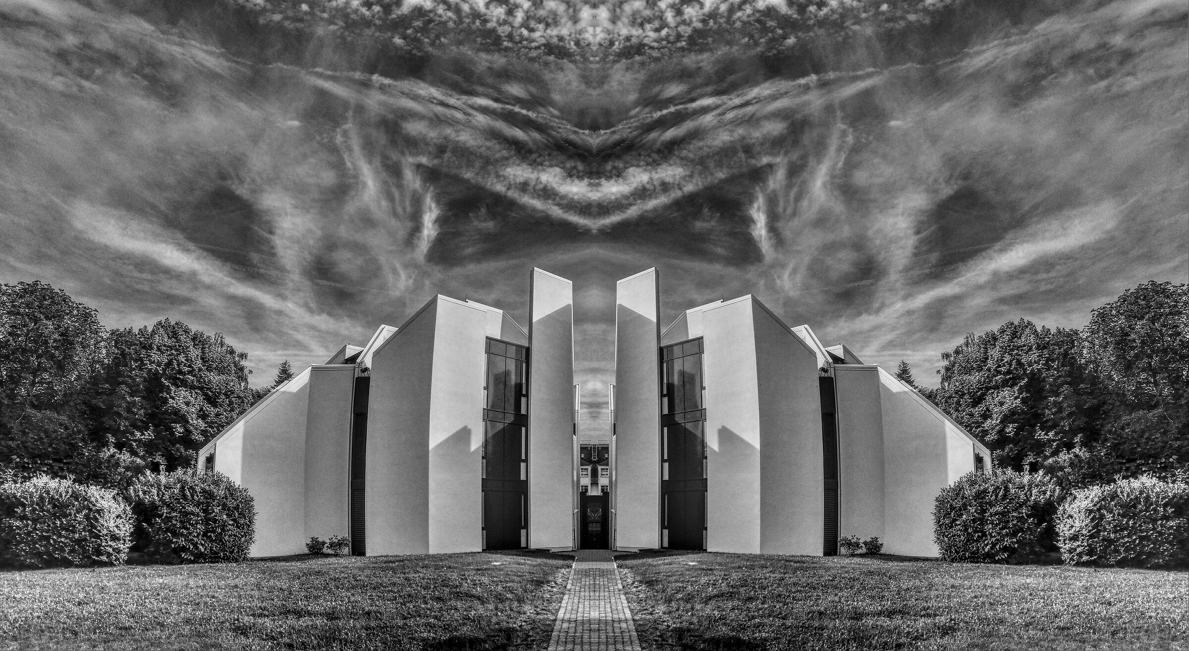 Architecture in the mirror