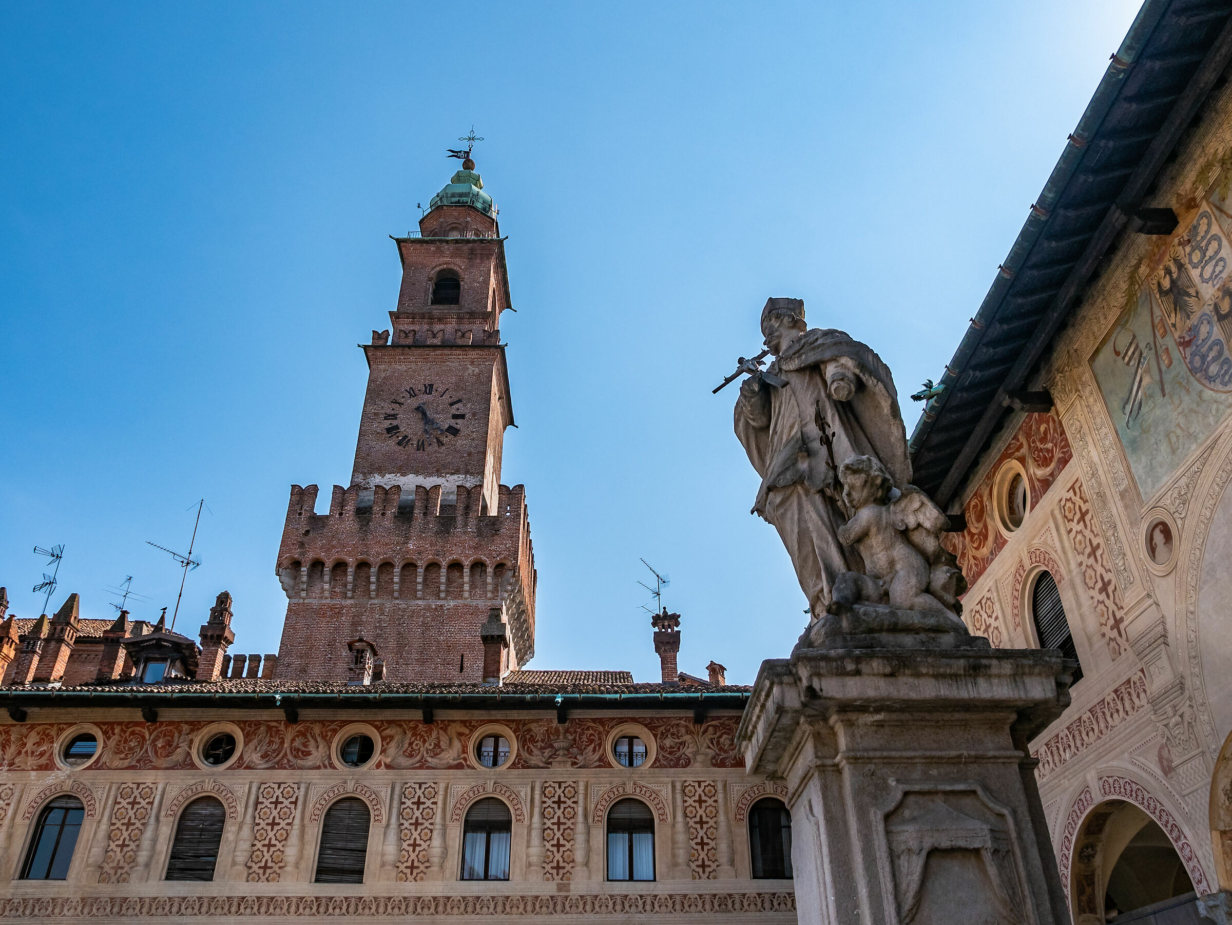 Castello Sforzesco - Ducal Square - Vigevano