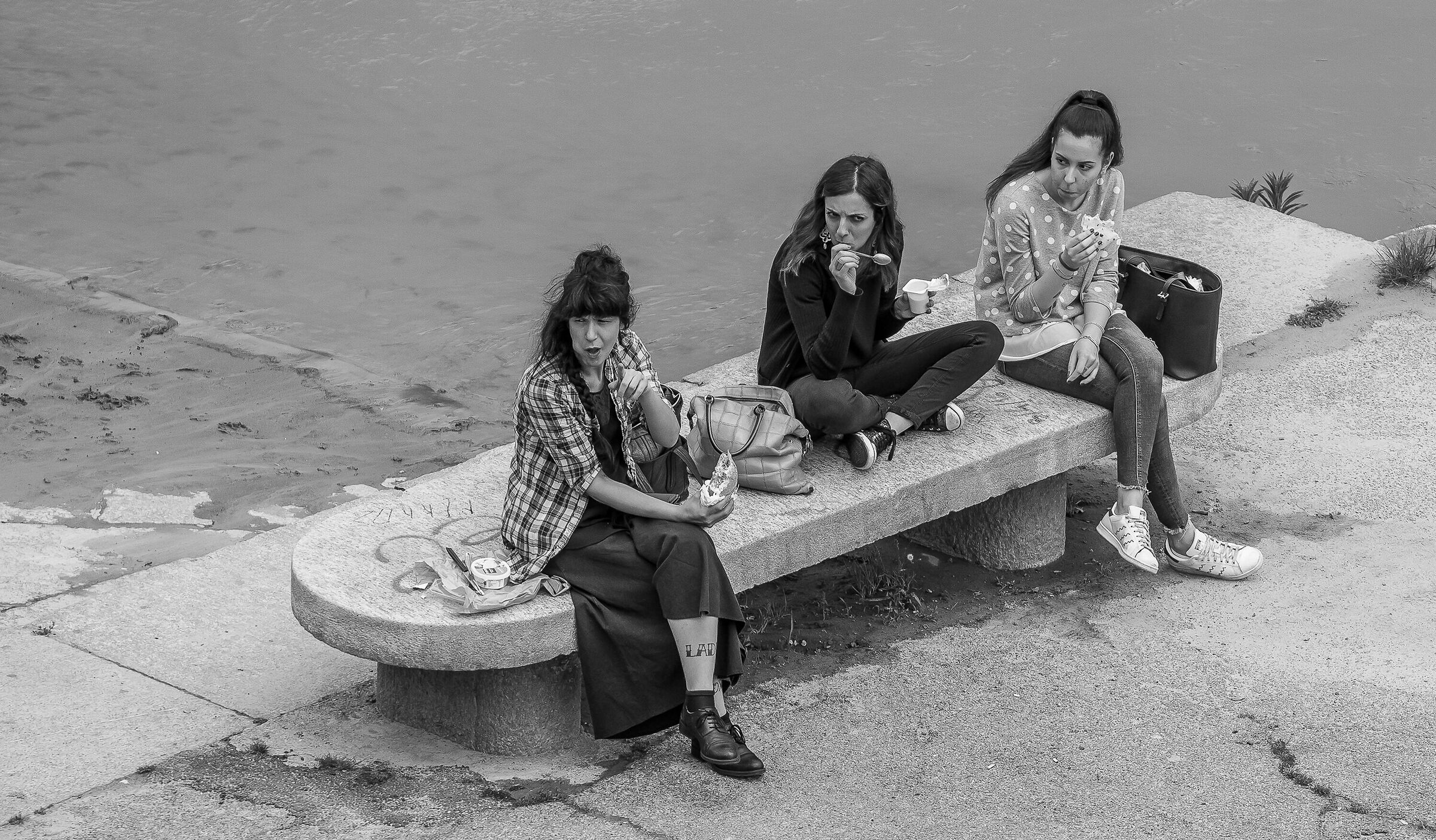 Fast Food......Gnam Gnam Gnam.......