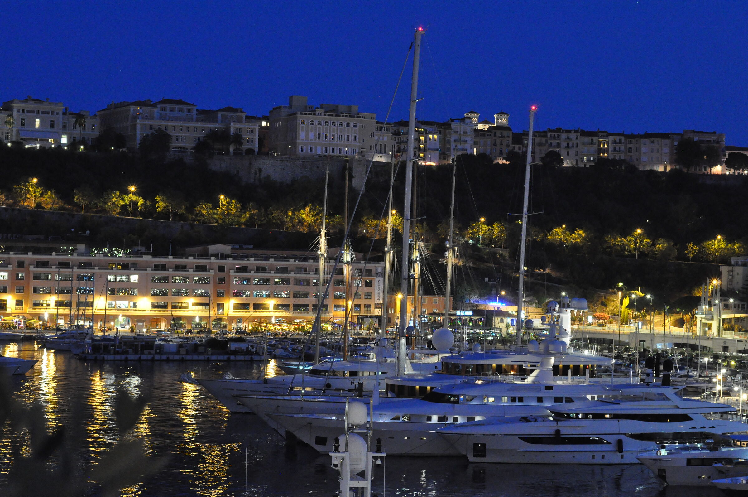 Montecarlo by night