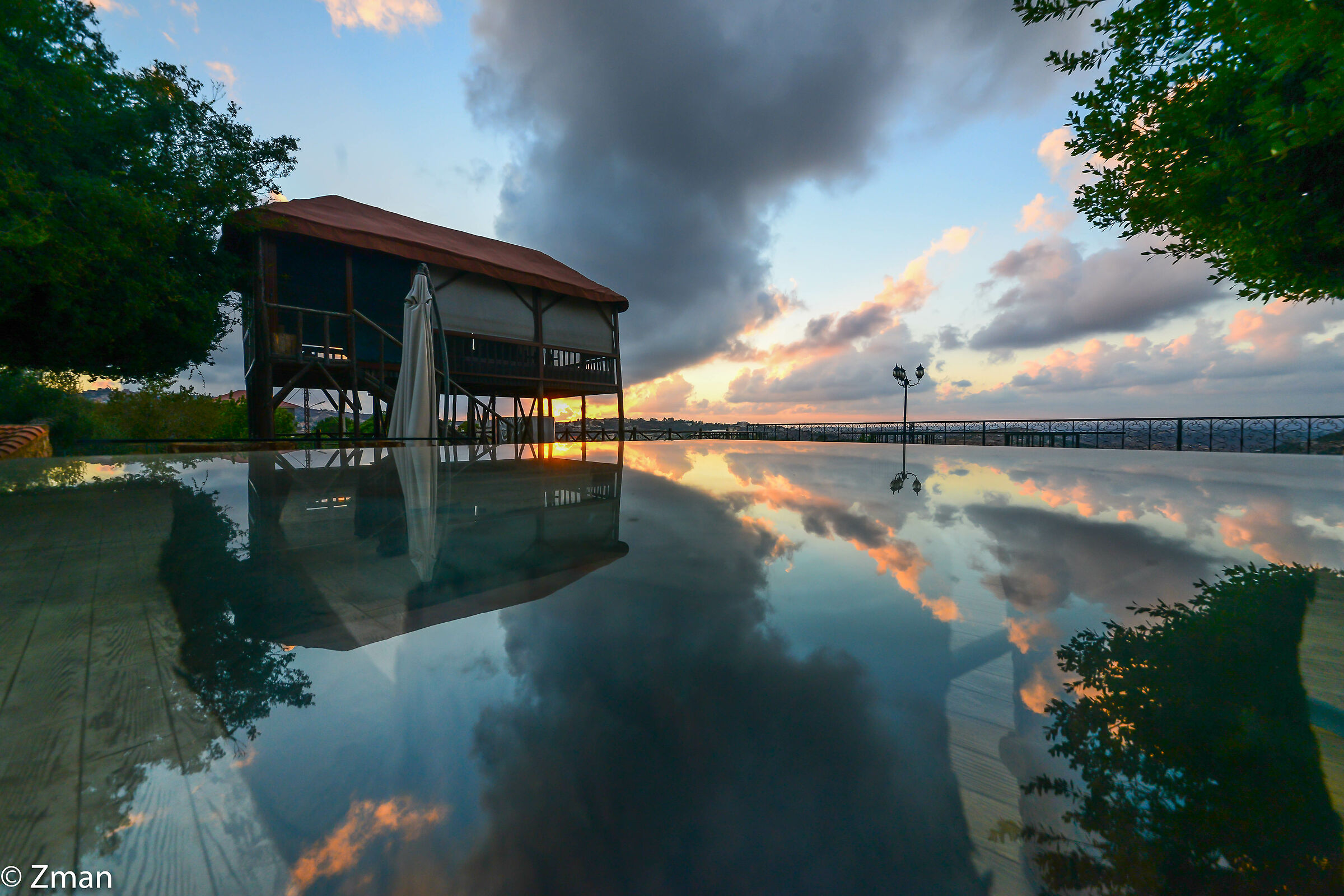 Tramonto e riflessioni