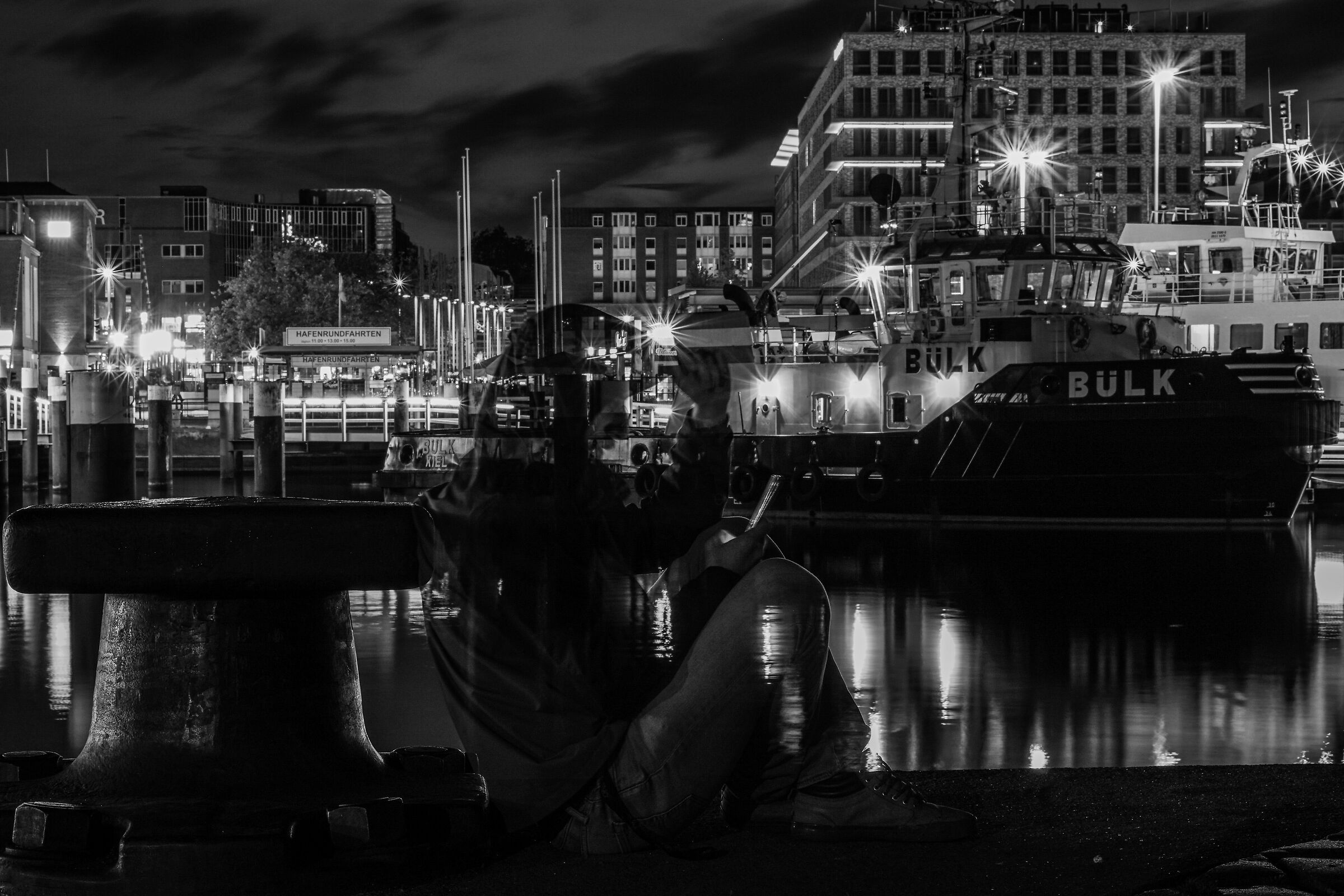 The invisibility of the stranger