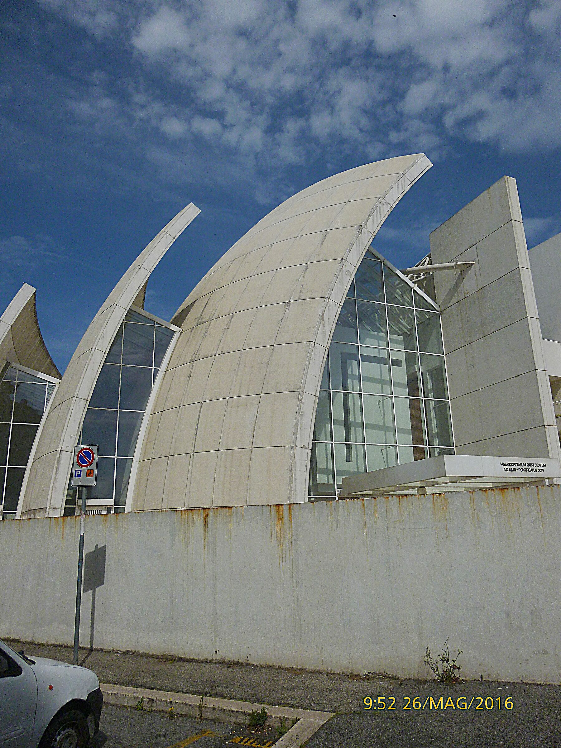 Roma Chiesa di Dio Padre Misericordioso
