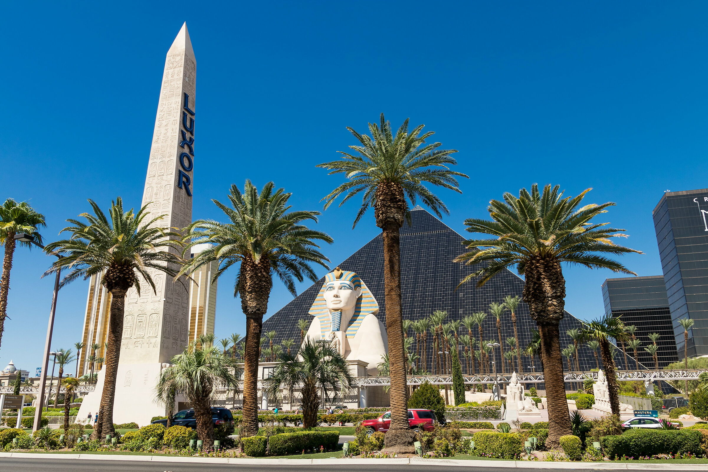 Luxor Hotel