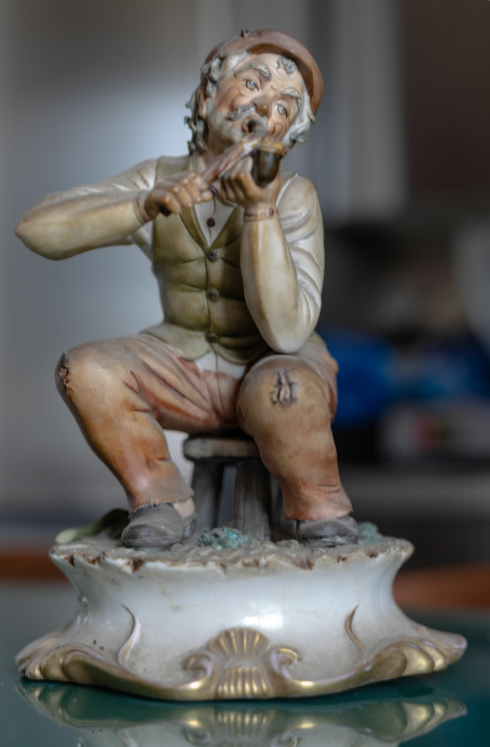 Vecchietto con la pipa