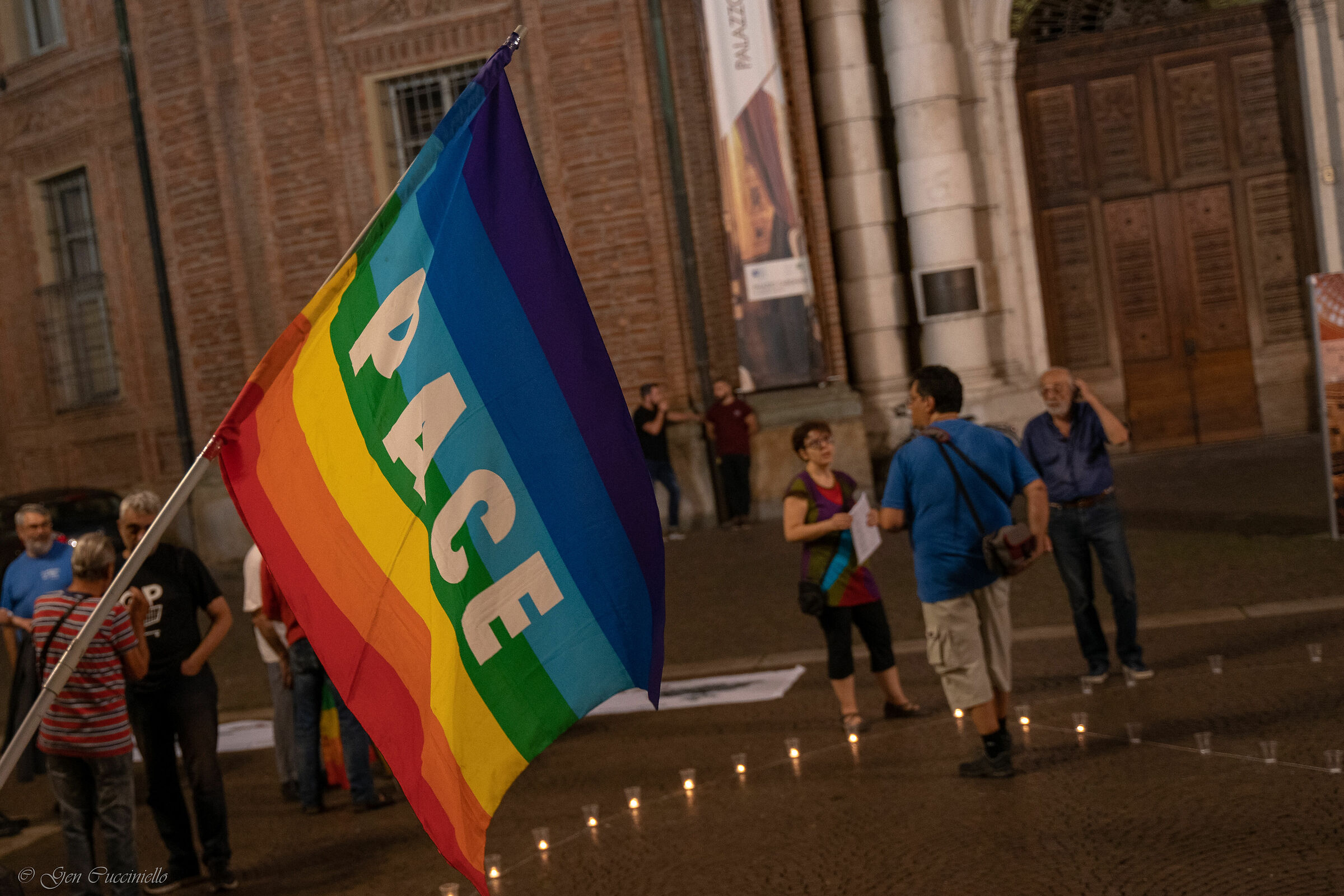 Mai più Hiroshima e Nagasaki.