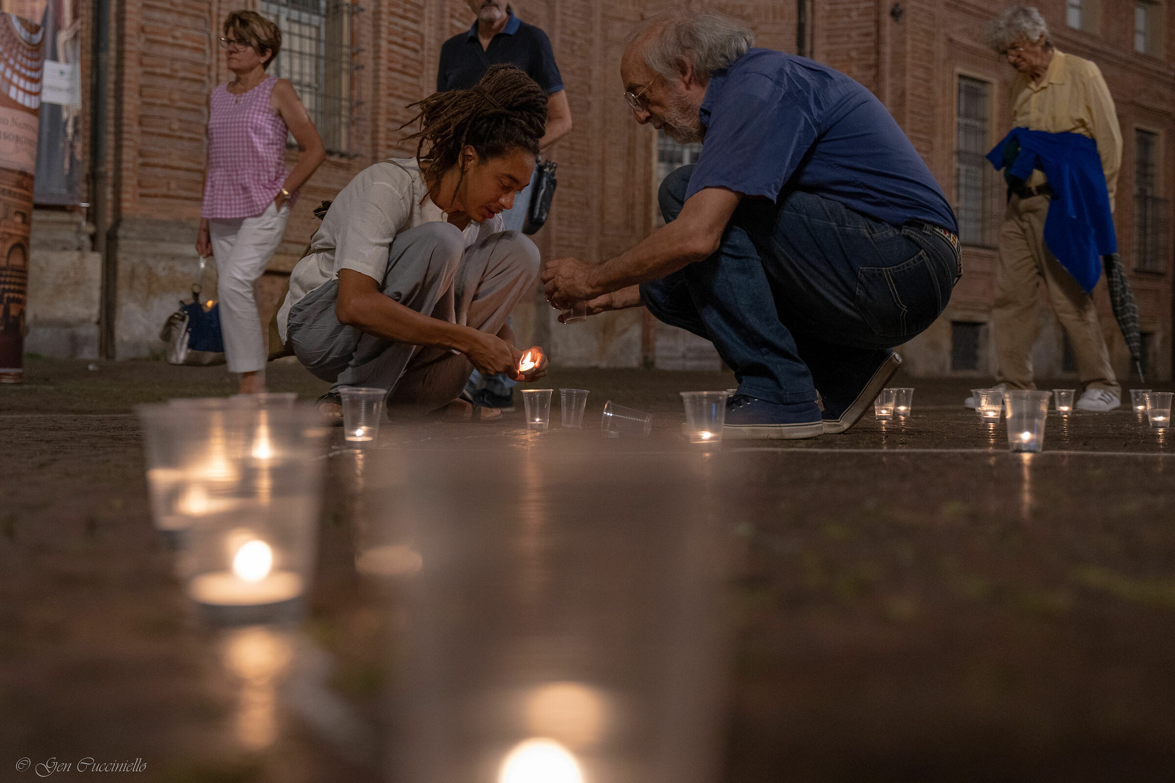Mai più Hiroshima e Nagasaki.