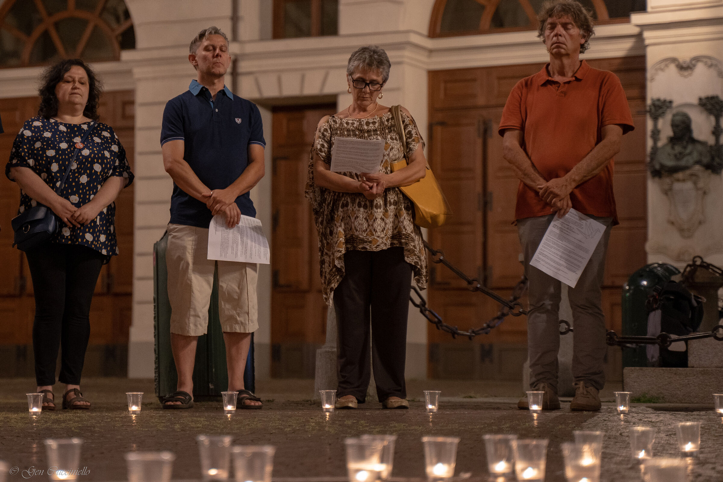 Mai più Hiroshima e Nagasaki.