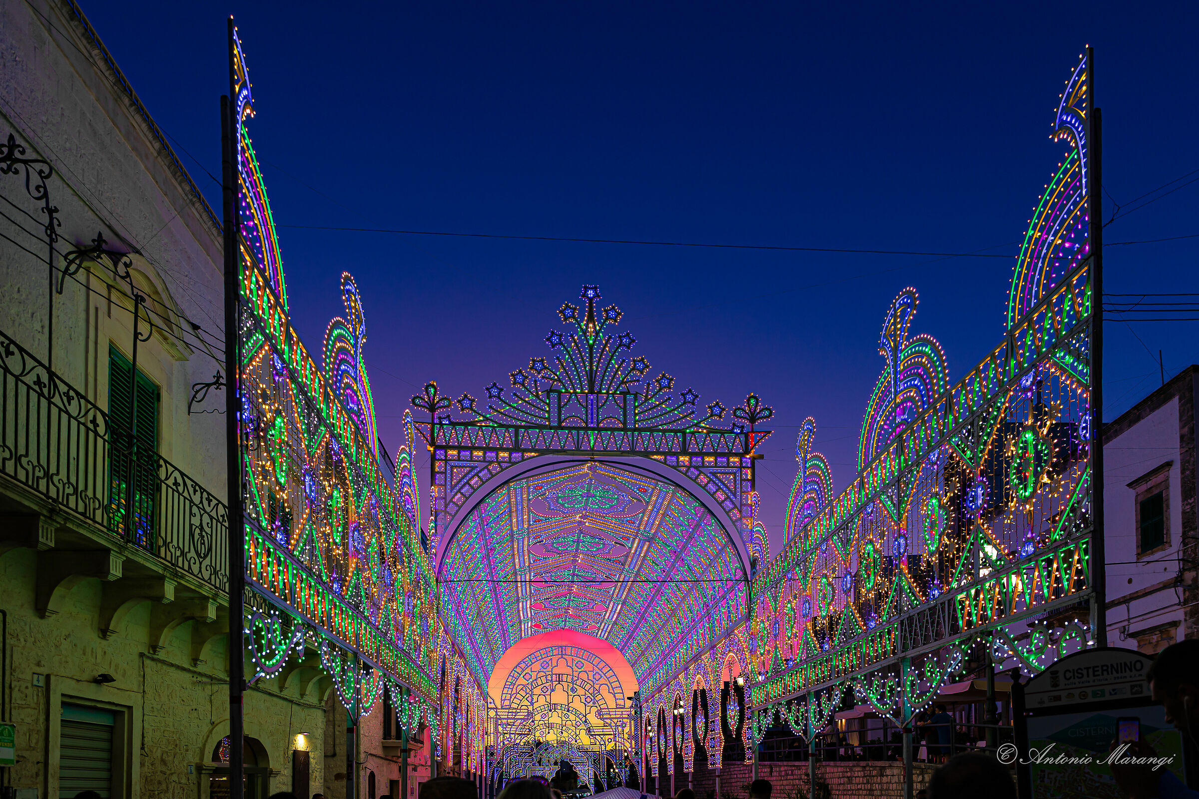 luminarie verso il tramonto