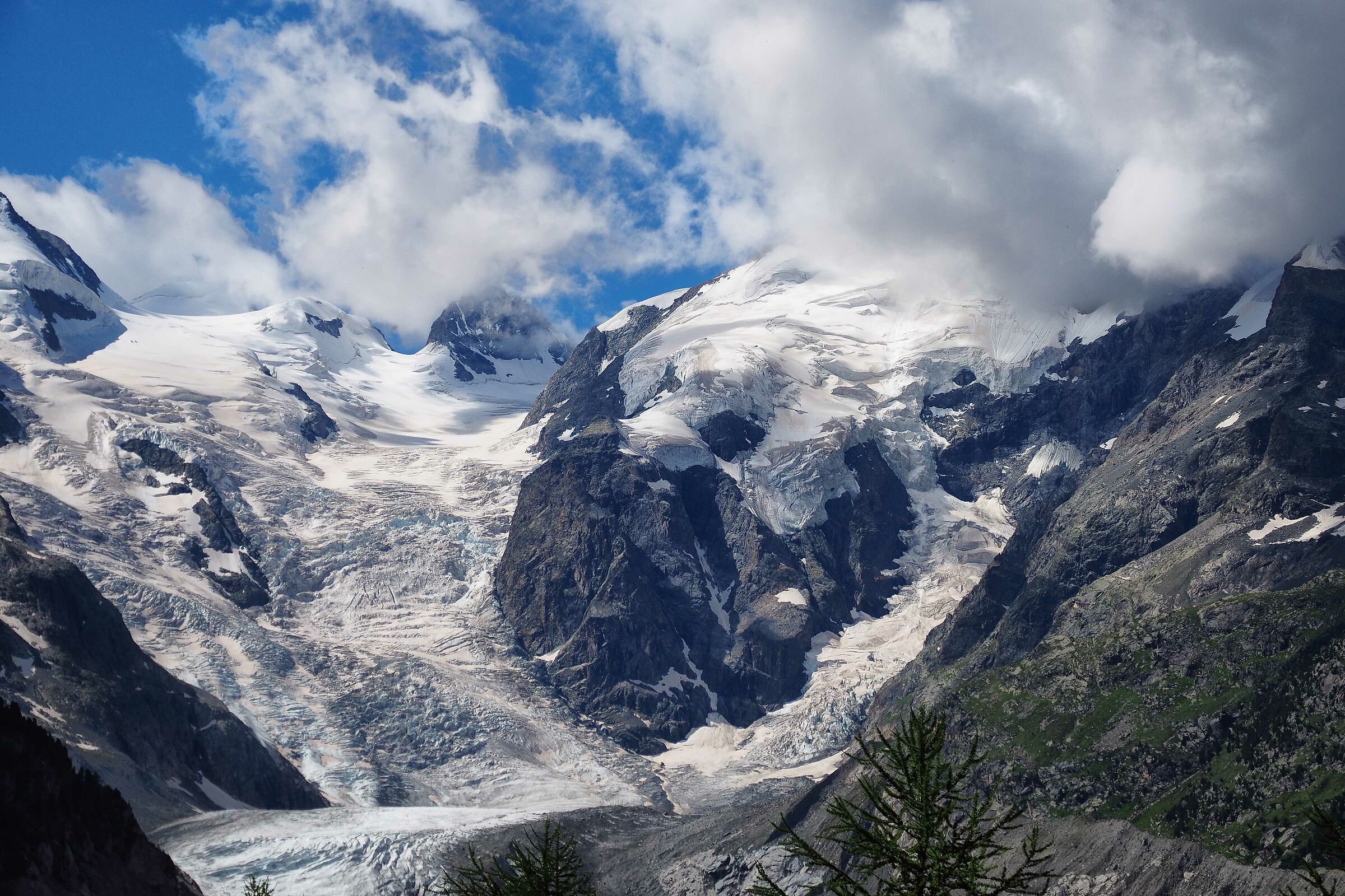 Glacier in the Swiss Alps