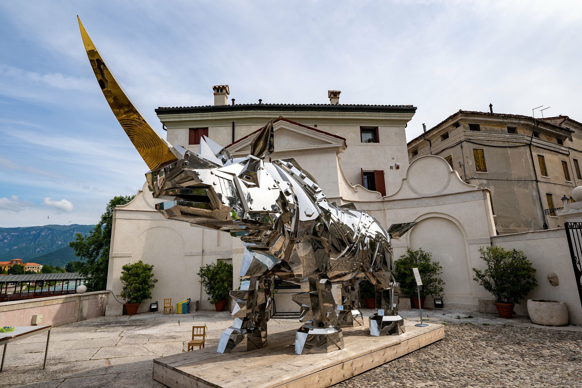 King Kong Rhino