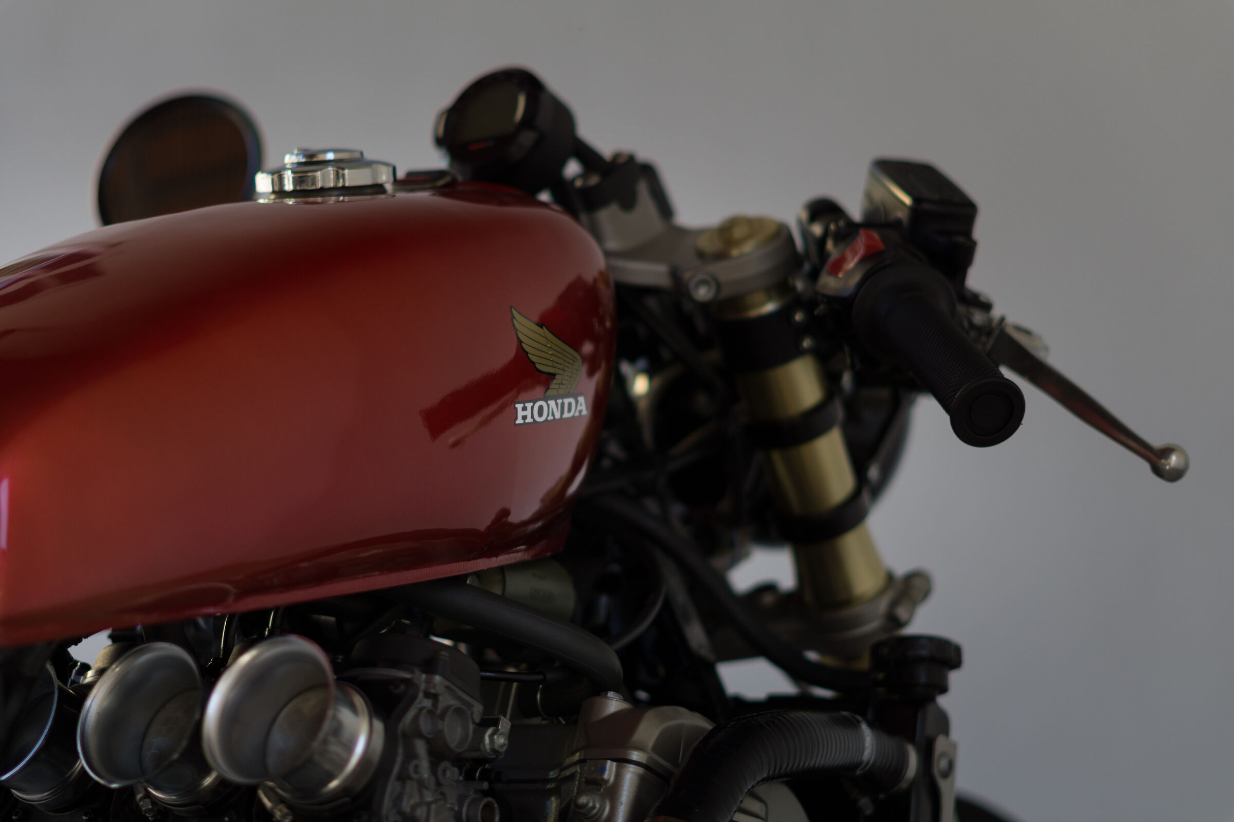 Honda Hornet Cafe Racer details 1