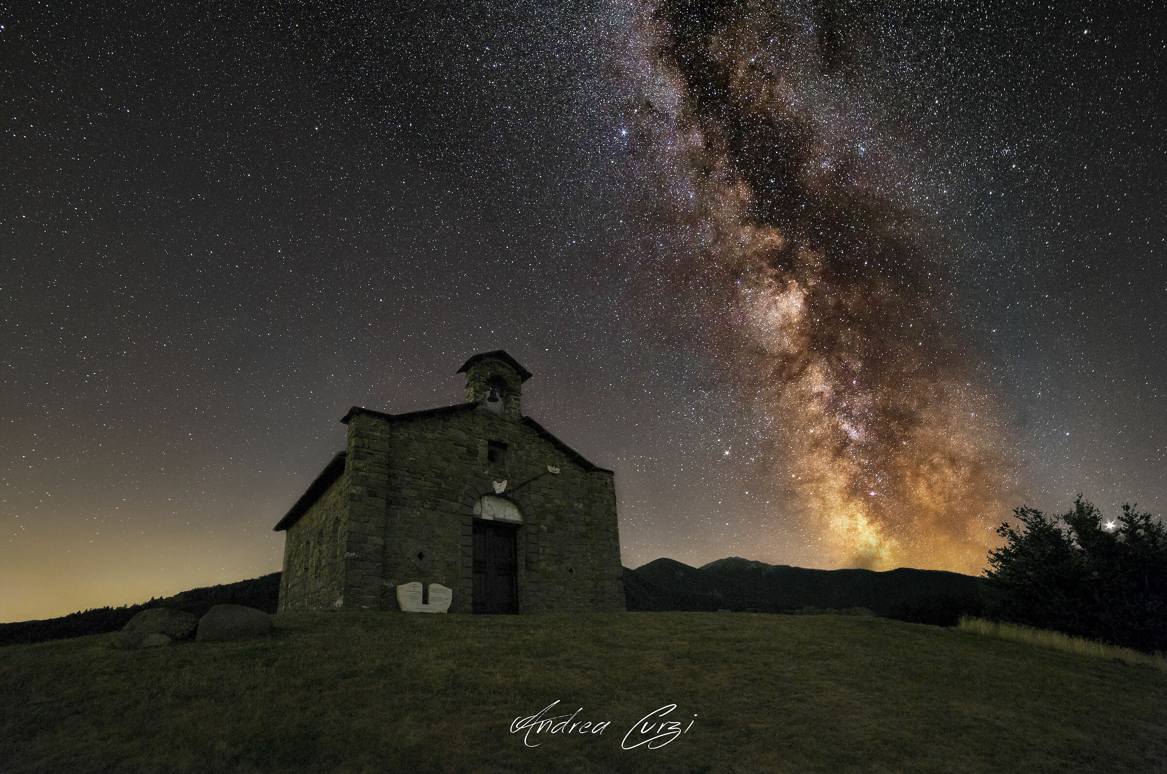 Rain of stars at The Cirone Pass
